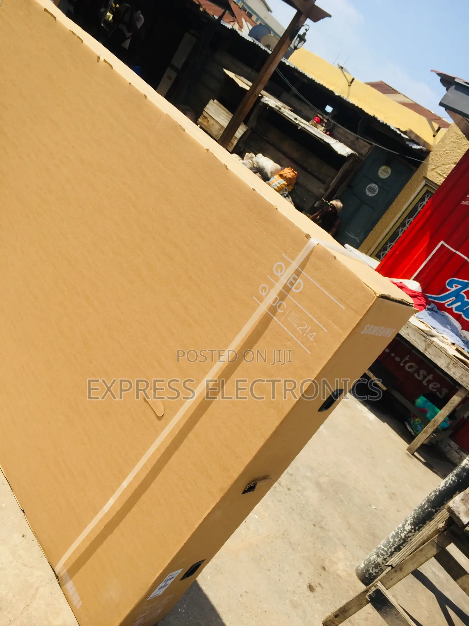 Very Cool Qled Smart Samsung 85”Q60c Glossy