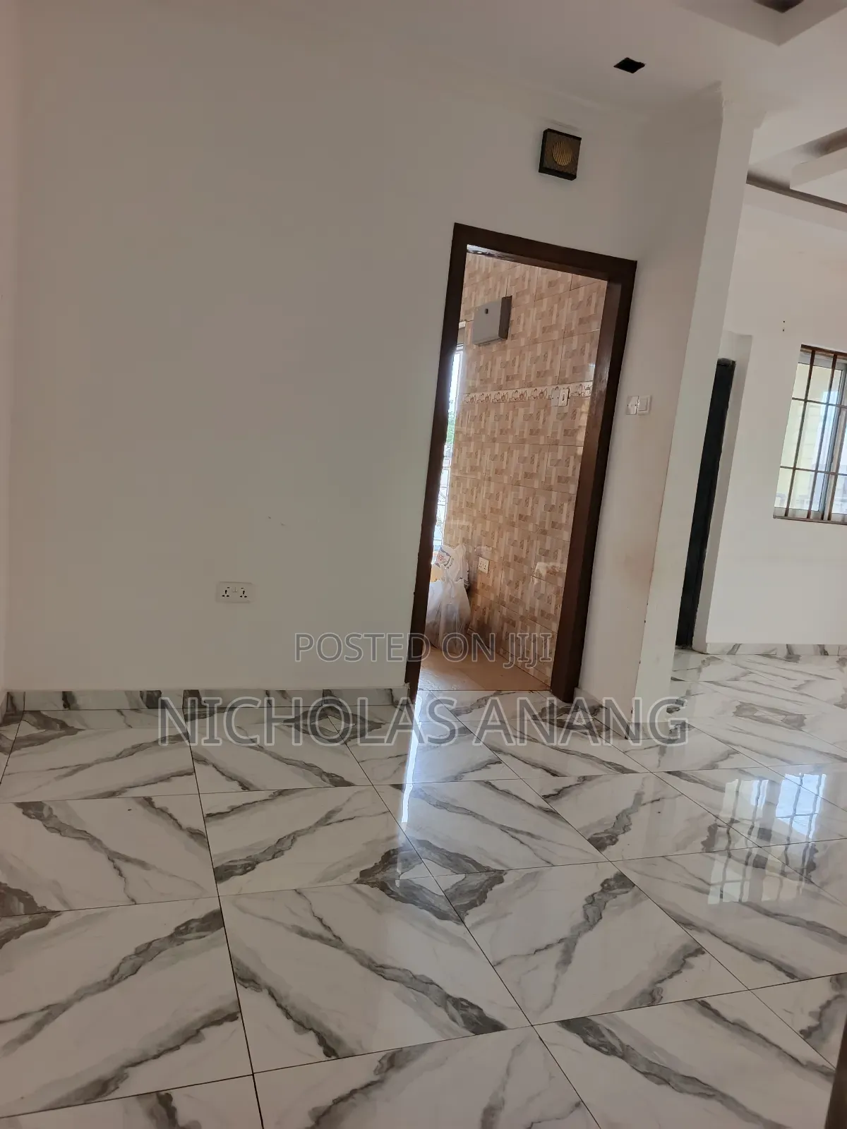 1bdrm Apartment in The Dorns Properties, New Town for rent