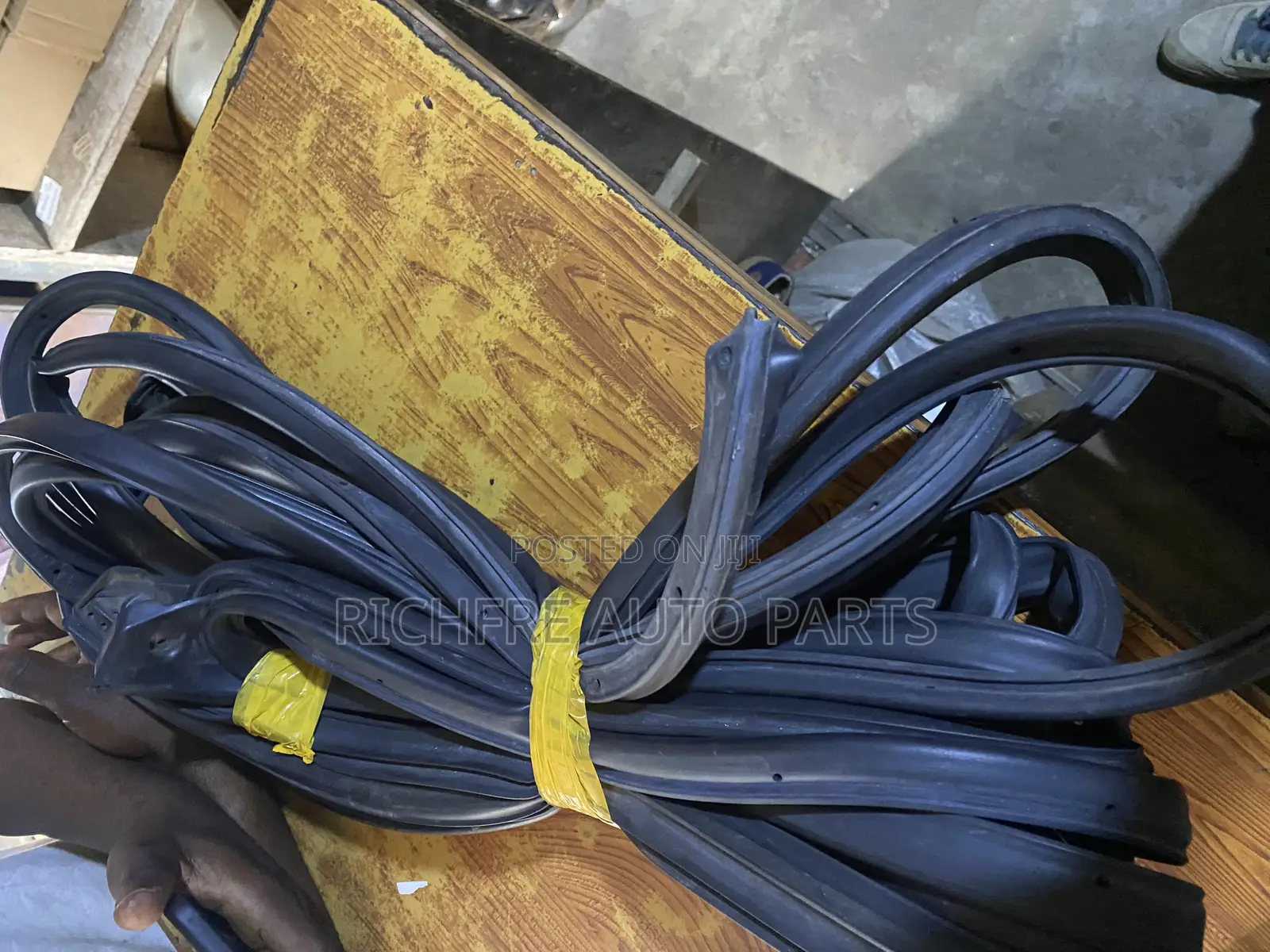 Toyota Hilux 2008,2009,2010,2012 Door Rubber