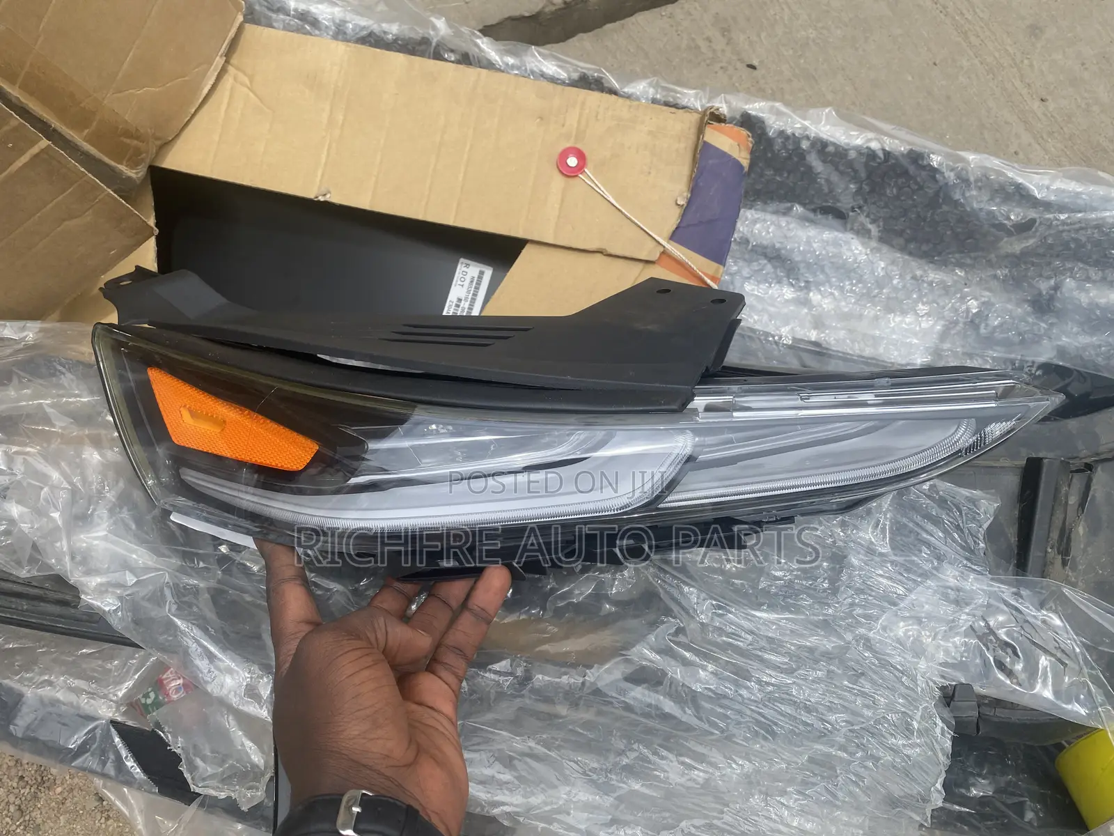 Santa Fe 2019 Headlight