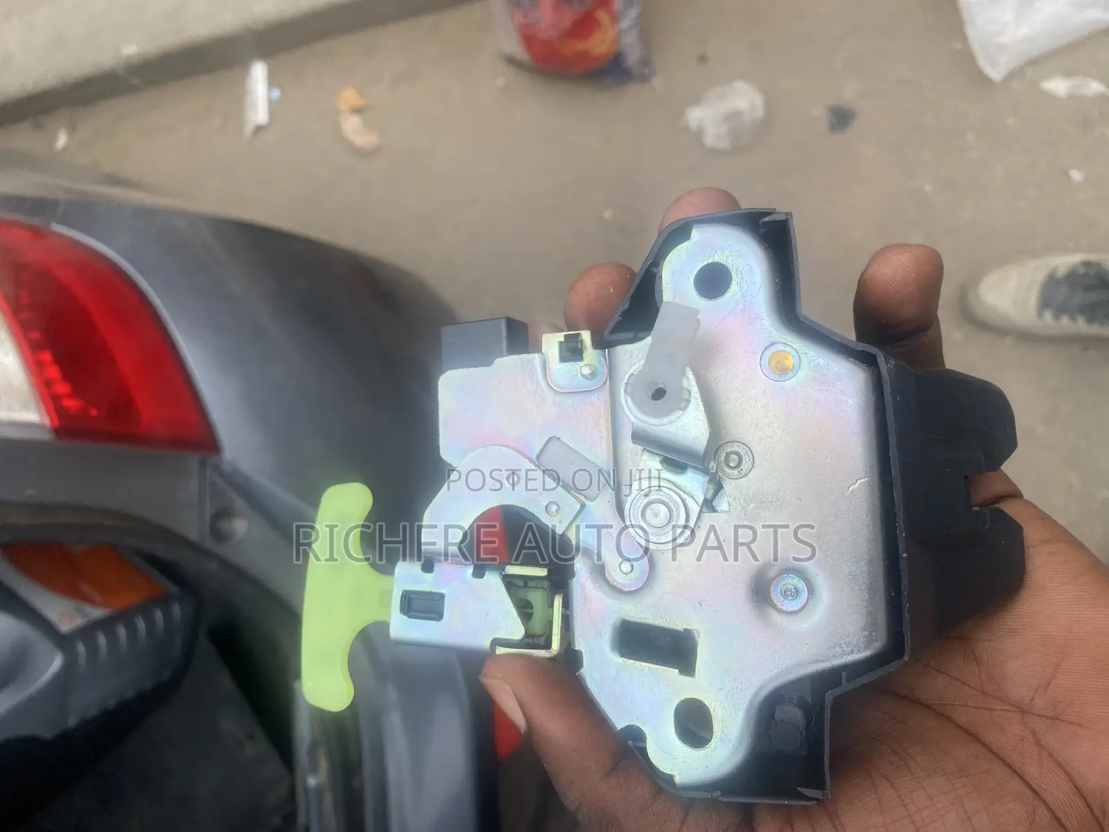 Toyota Corolla 2014-2017 Boot Locker