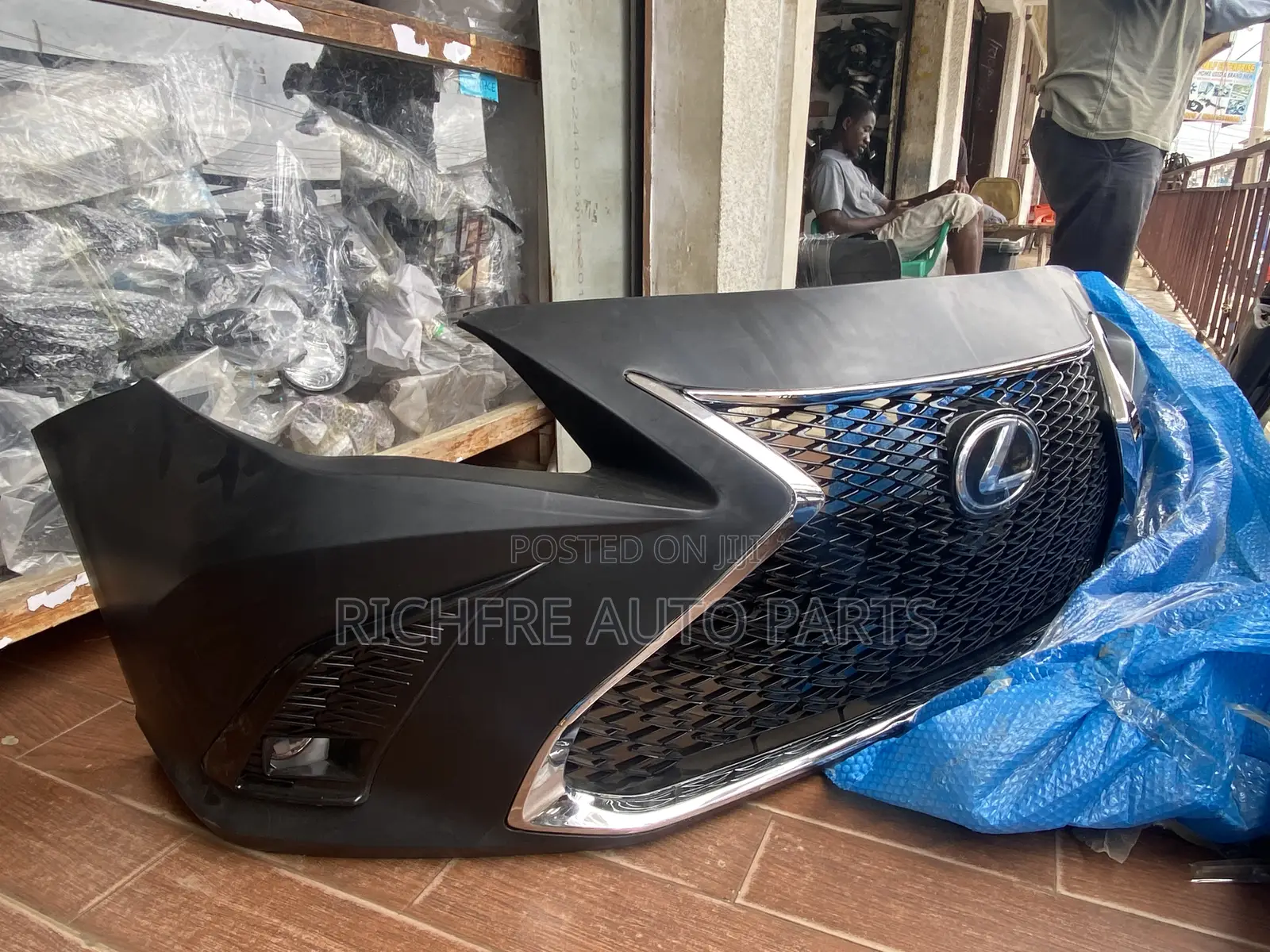 Toyota Corolla 2010-2013 Front Bumper Lexus Complete