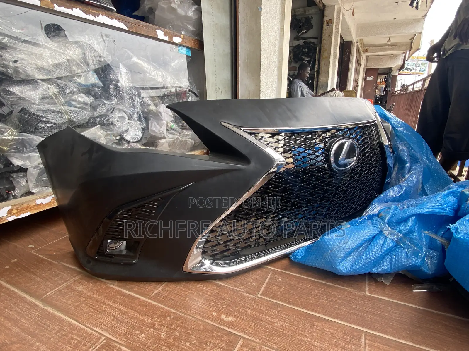 Toyota Corolla 2010-2013 Front Bumper Lexus Complete