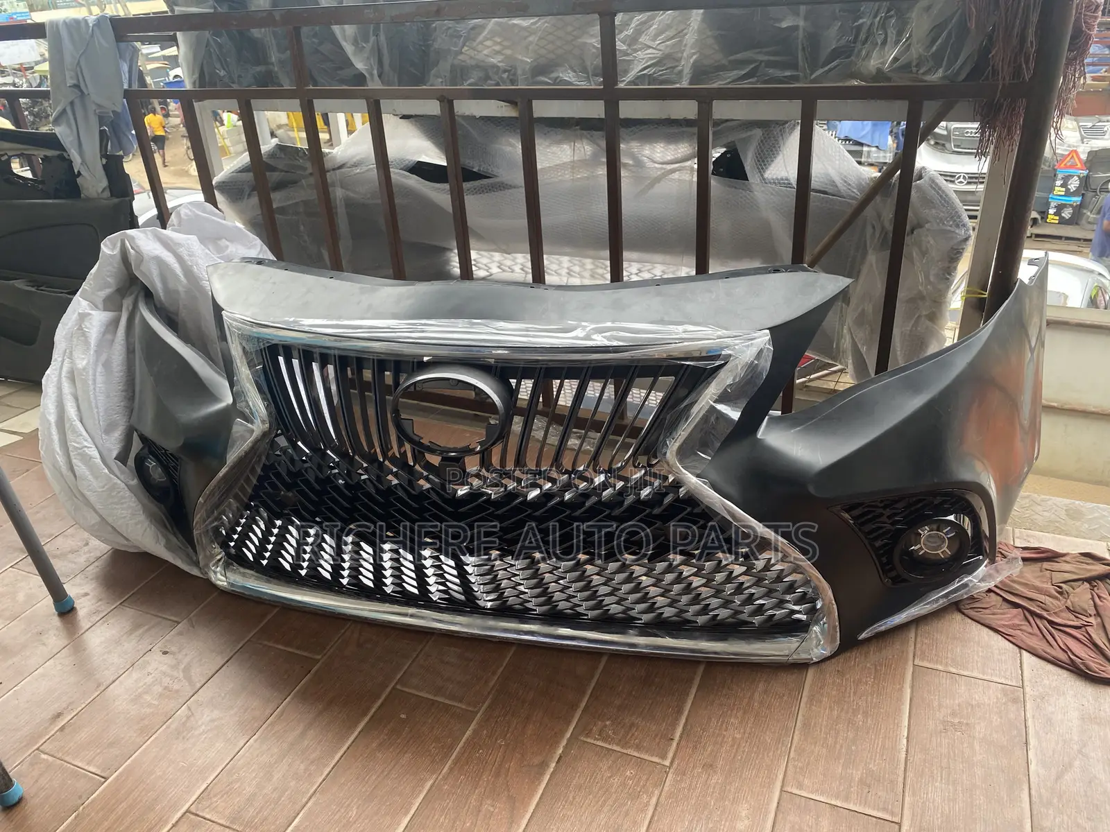 Toyota Camry 2008 Front Bumper Complete Lexus