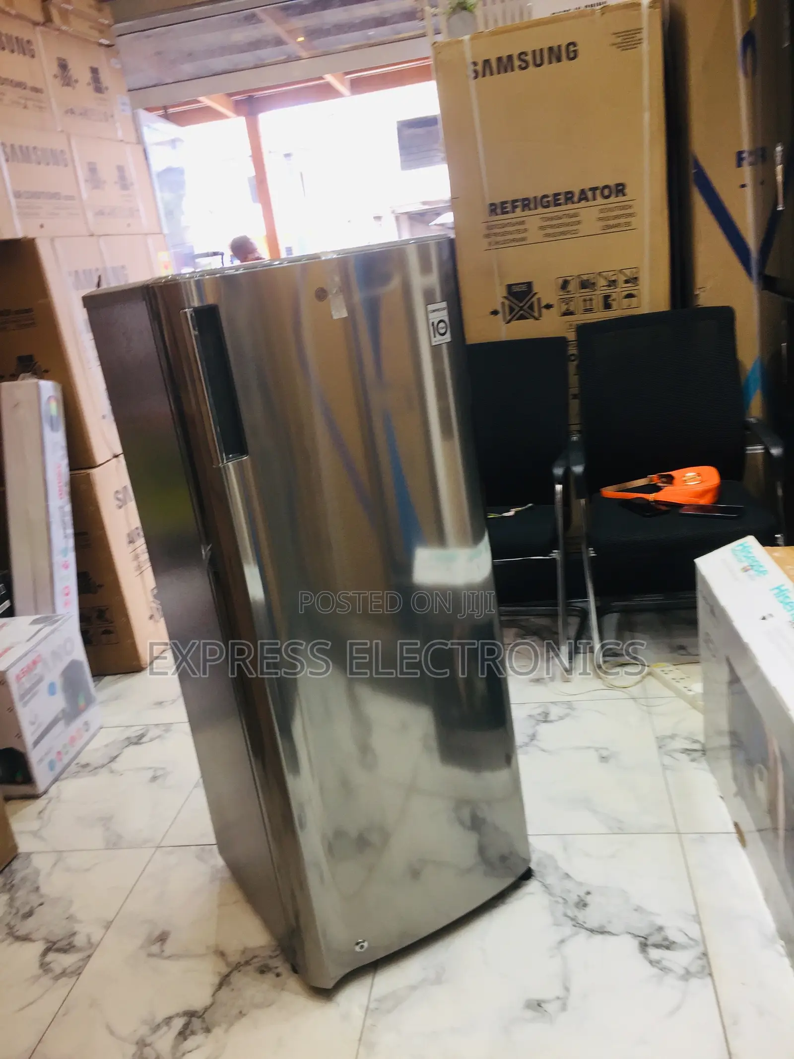 Shop for the New Grey Single Door GN-Y331SLS 199L