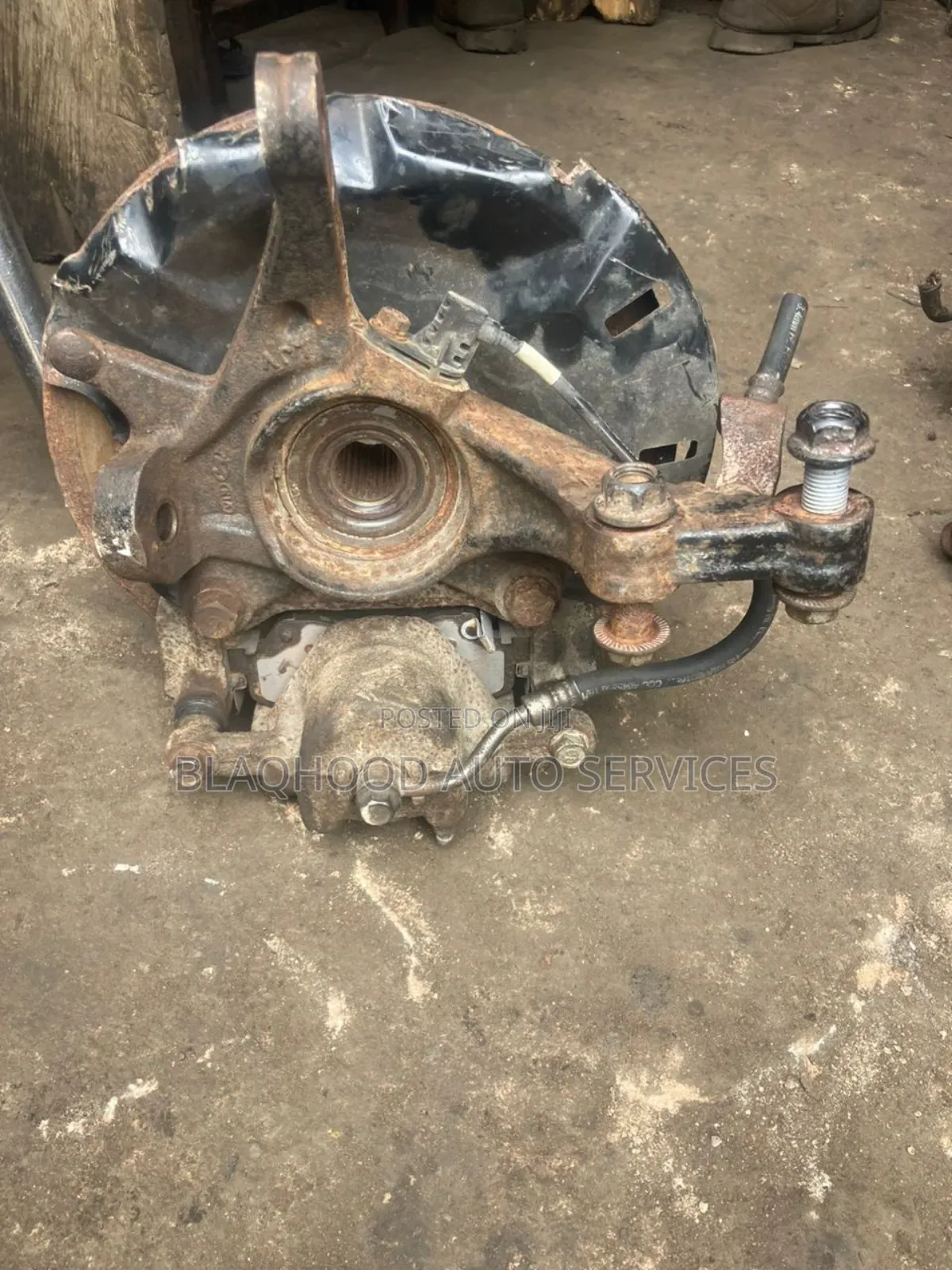 Hyundai Accent 2011-2015 Complete Front WHEEL HUB in Stock
