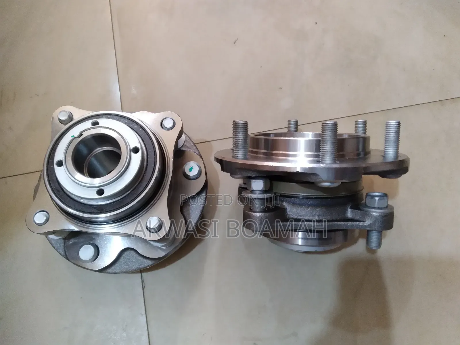 Toyota Tacoma Front Wheel Hub 1pc