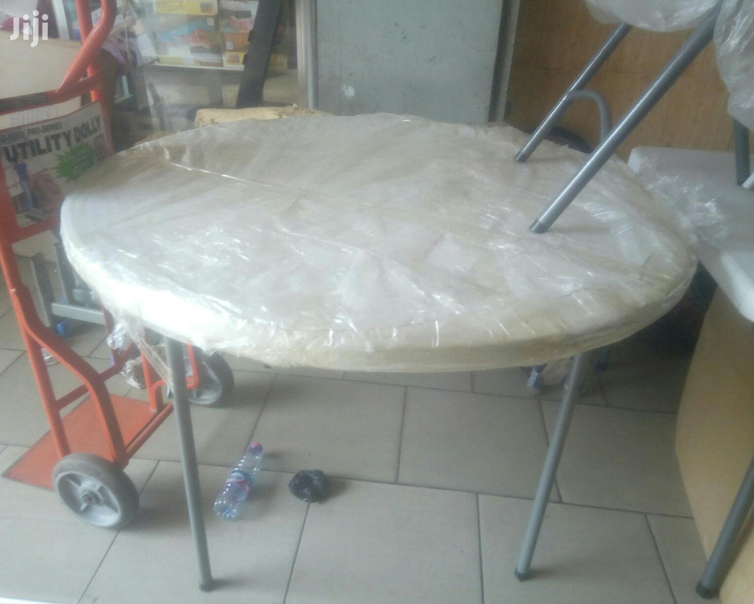 Foldable Tablesss