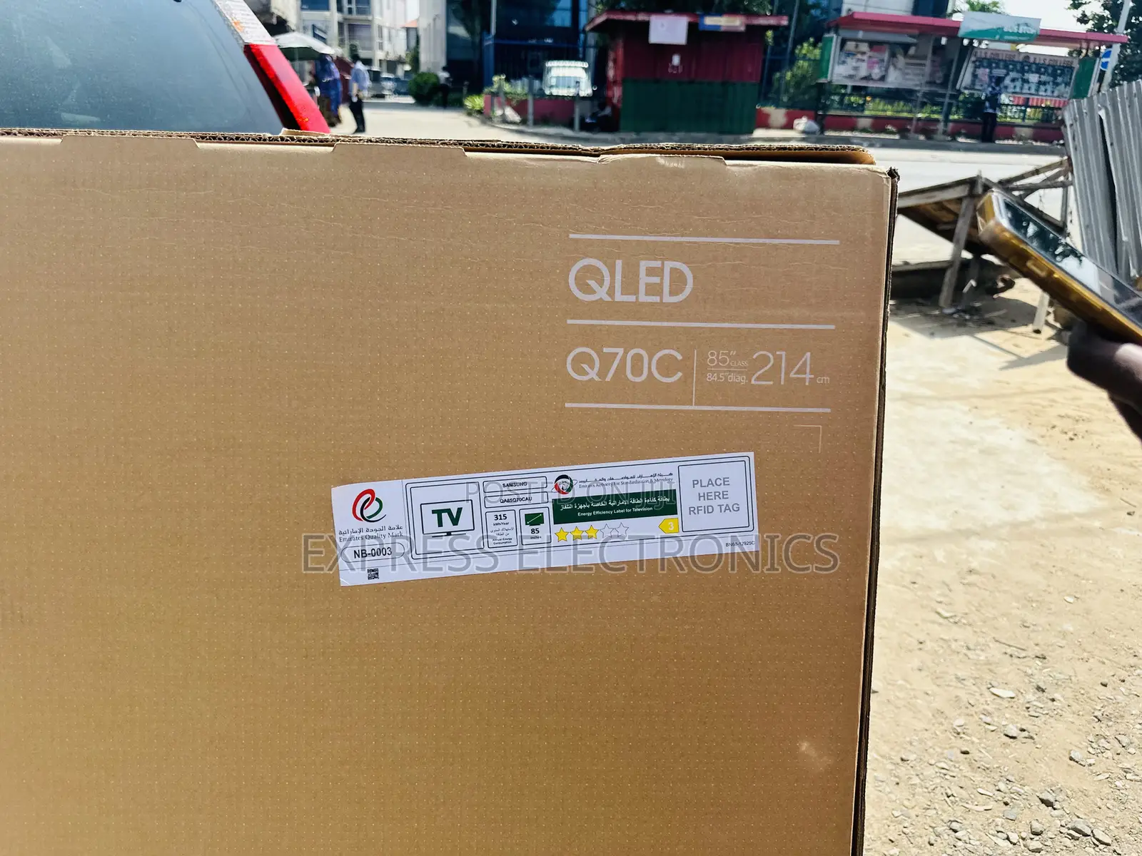 ᄋᄋᄋ85“Q70c Uhd Smart Qled Samsung