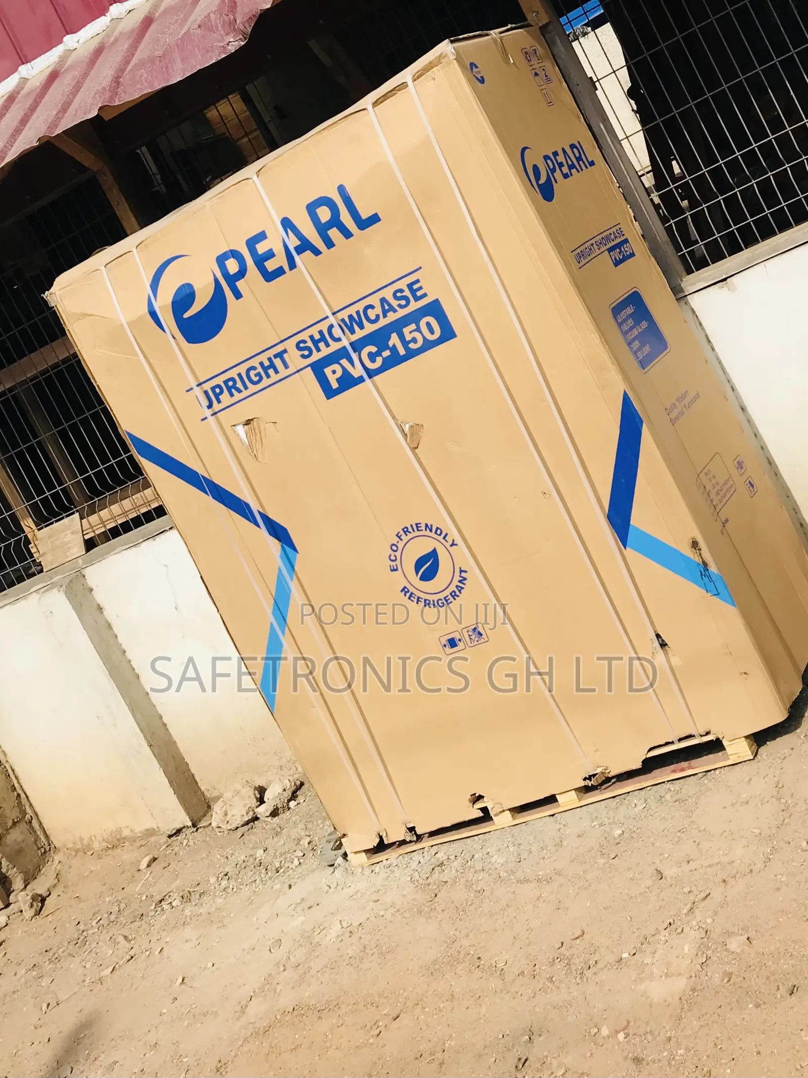 Get Quality 3 Doors Display Glass PVC-150 Pearl
