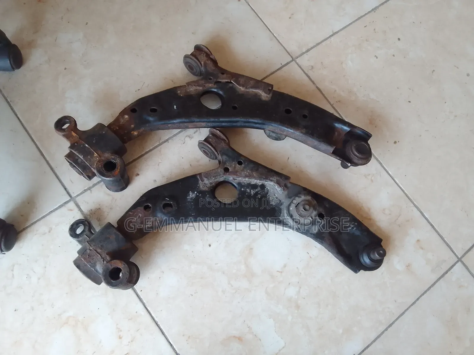 Mazda CX-9 2018-20 Lower Control Arm Pair. Original.