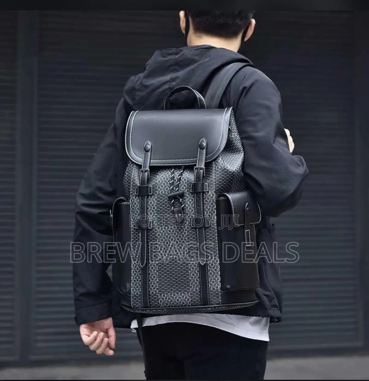 Original Pure Leather Lv Black Durable Two Strap Backpack