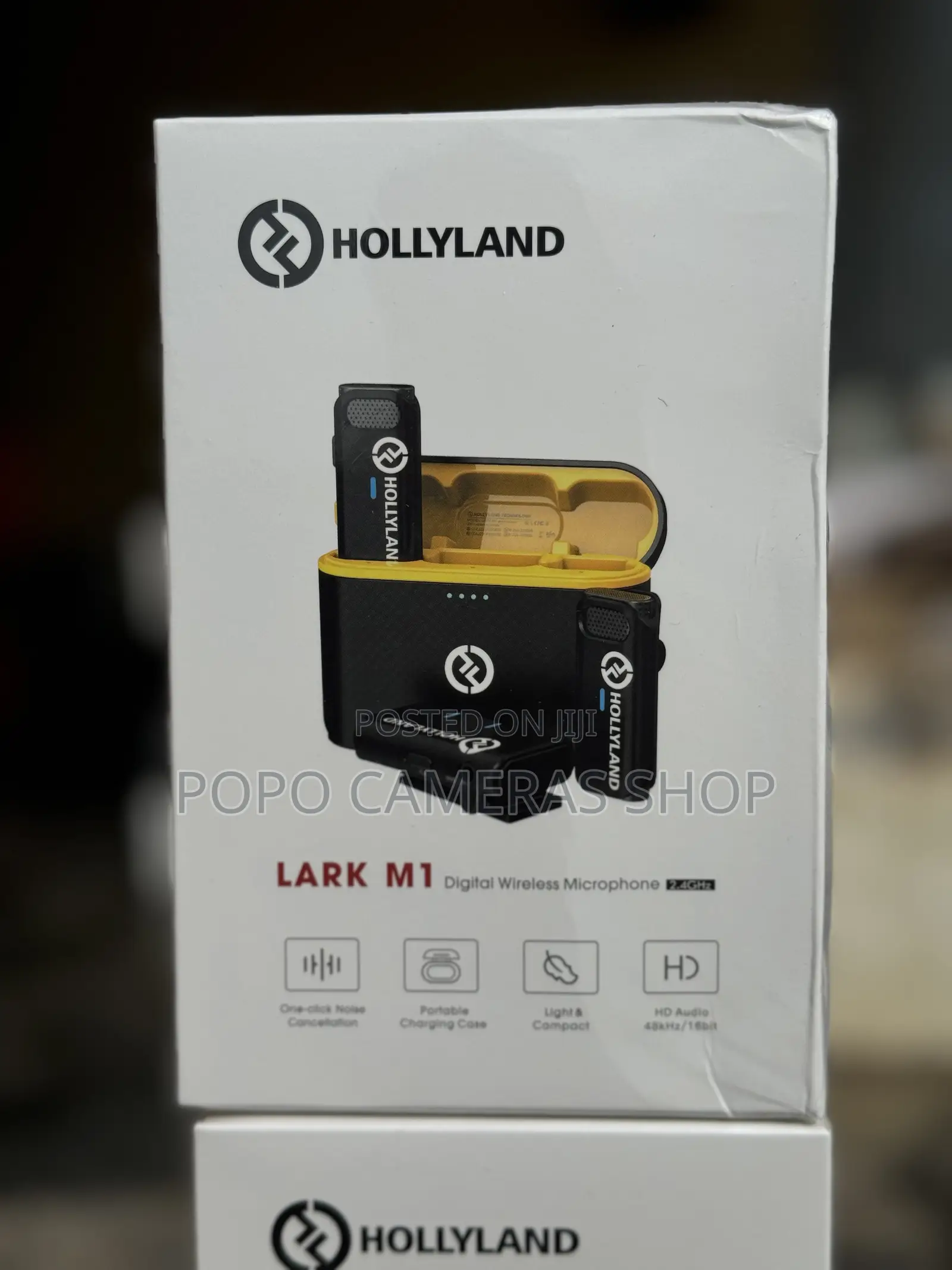 Hollyland Lark M1 Lapel Microphone