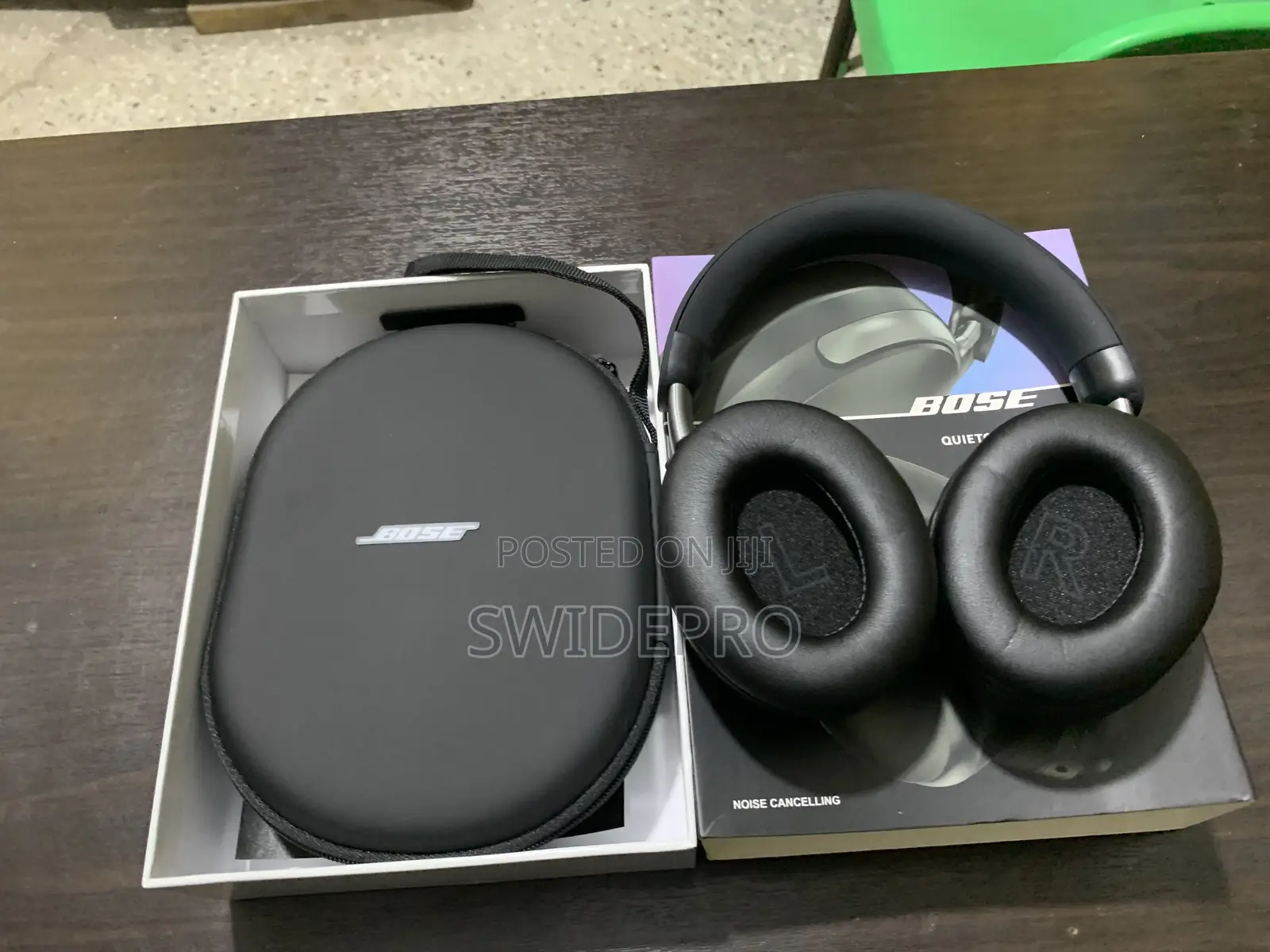 Bose Quietcomfort Ultra Headphones /Headset
