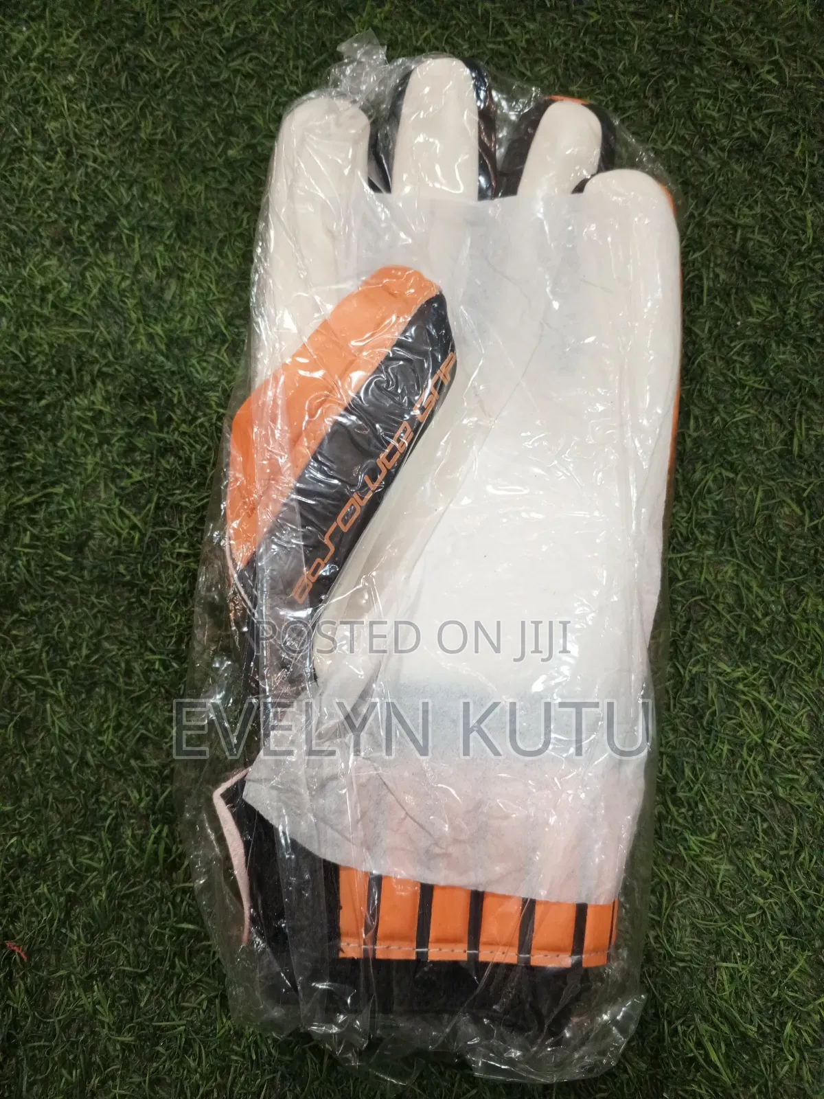 Keeper Gloves