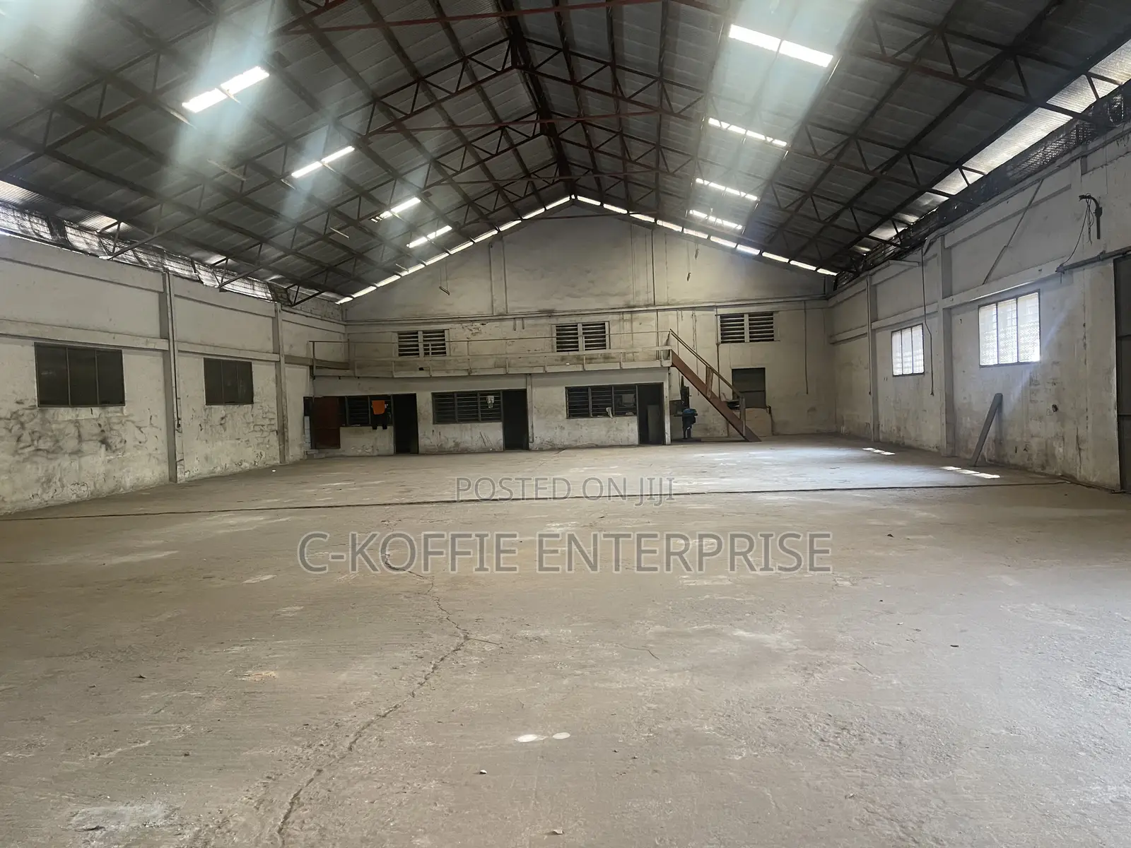1300 SQM Warehouse + 6 Offices at Graphics Road