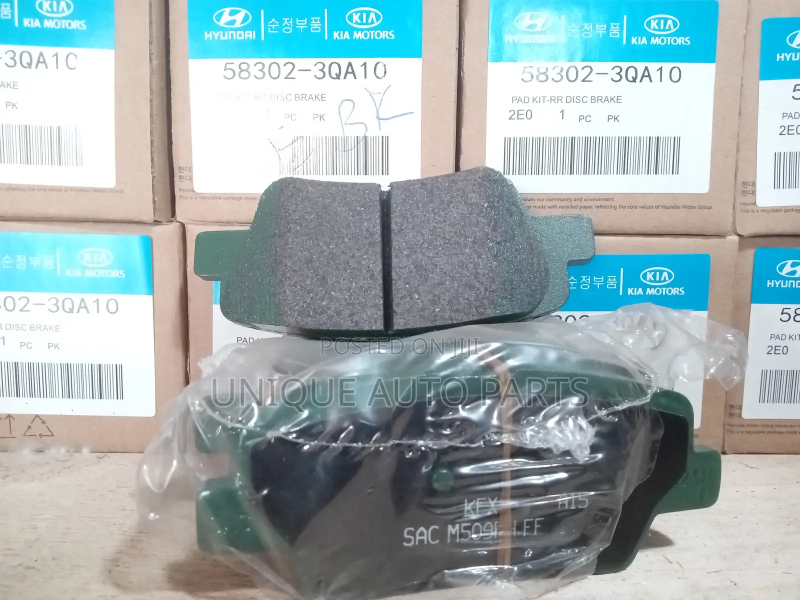 Hyundai Brake Pad (58302-3qa10)