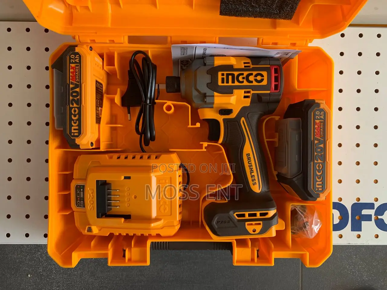 20v Impact Driver With 2 Battery, Charger, Accs - Cirli2028