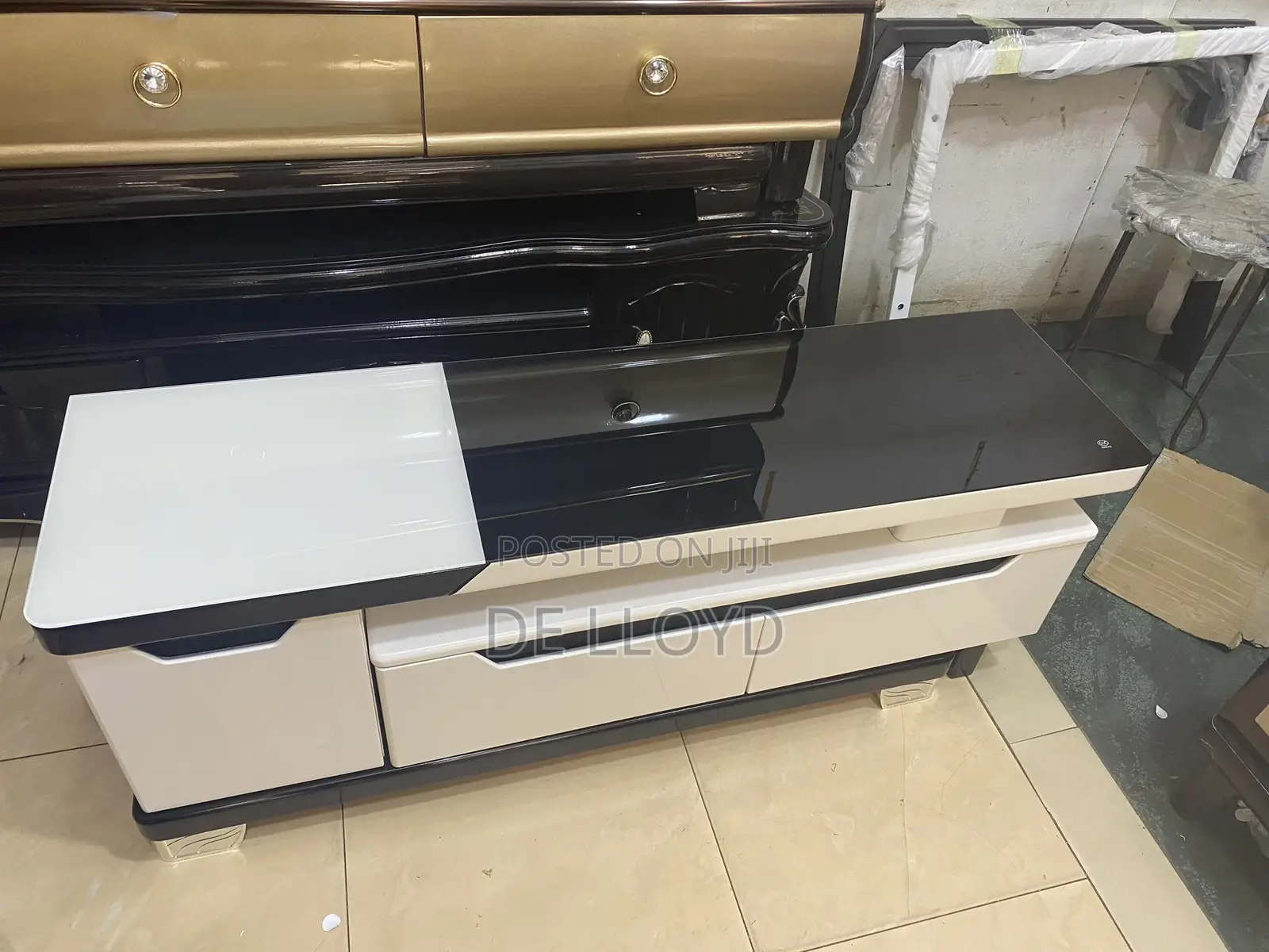 Modern TV Stand
