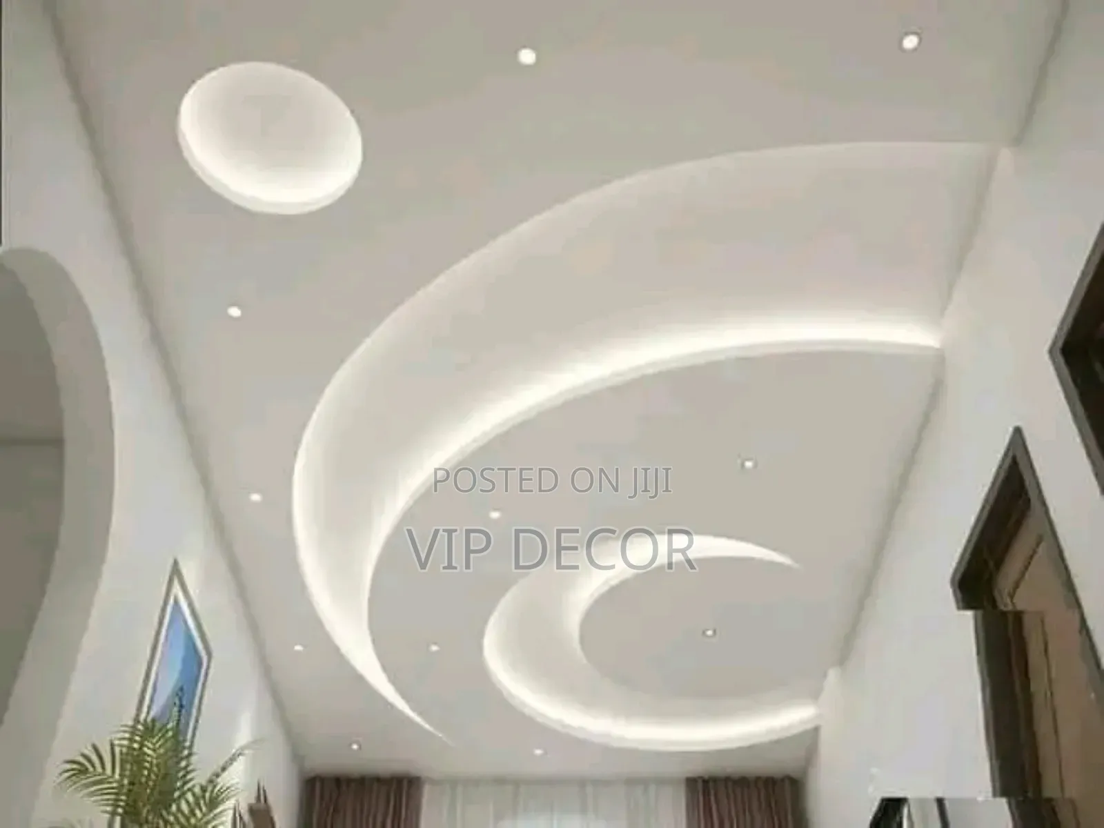 Excellent P.O.P Decor
