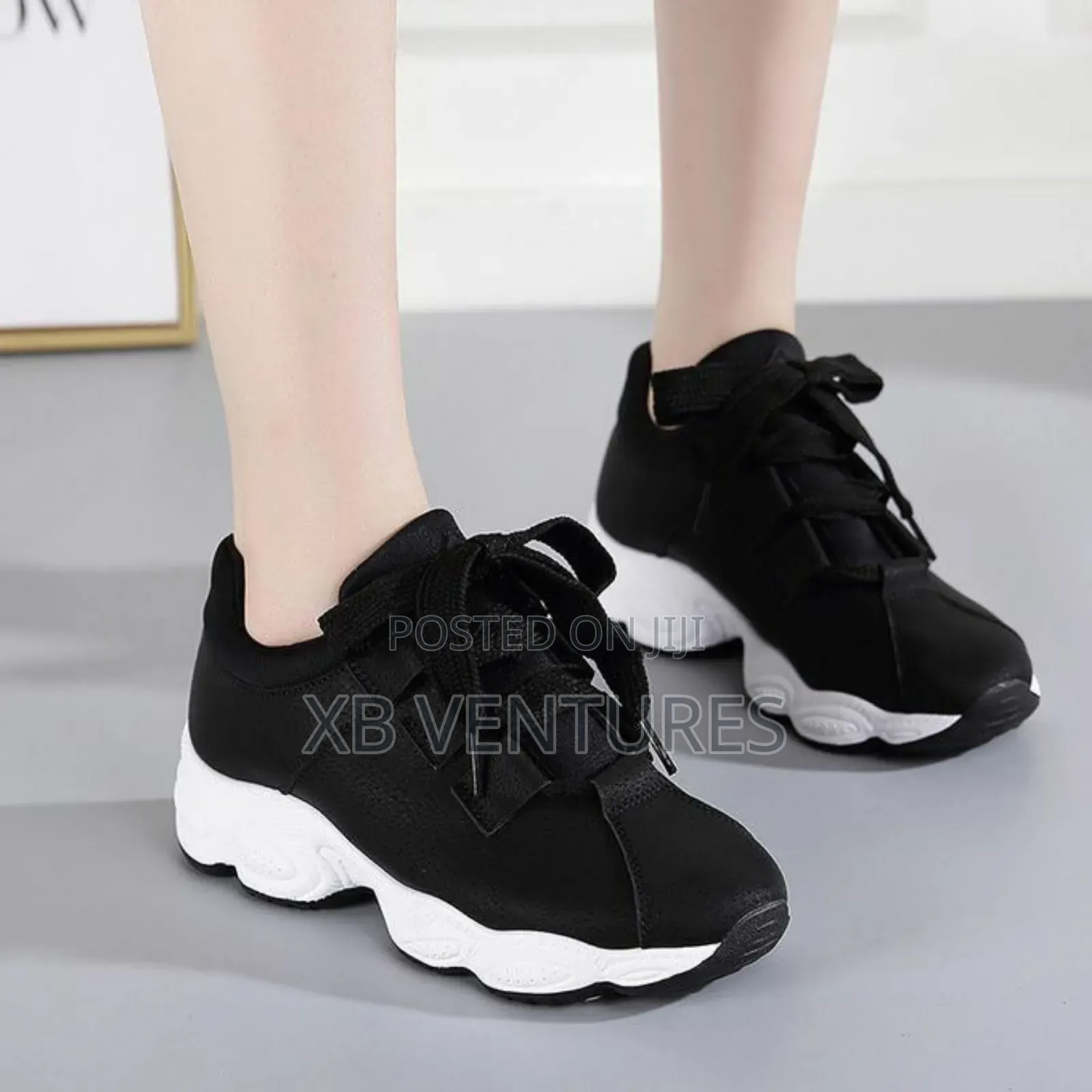 Casual Sneakers