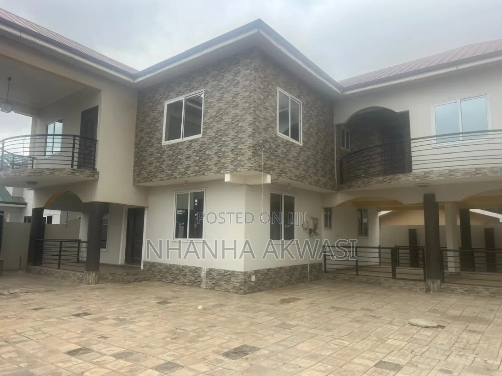 5bdrm House in Spintex, Tema Metropolitan for rent