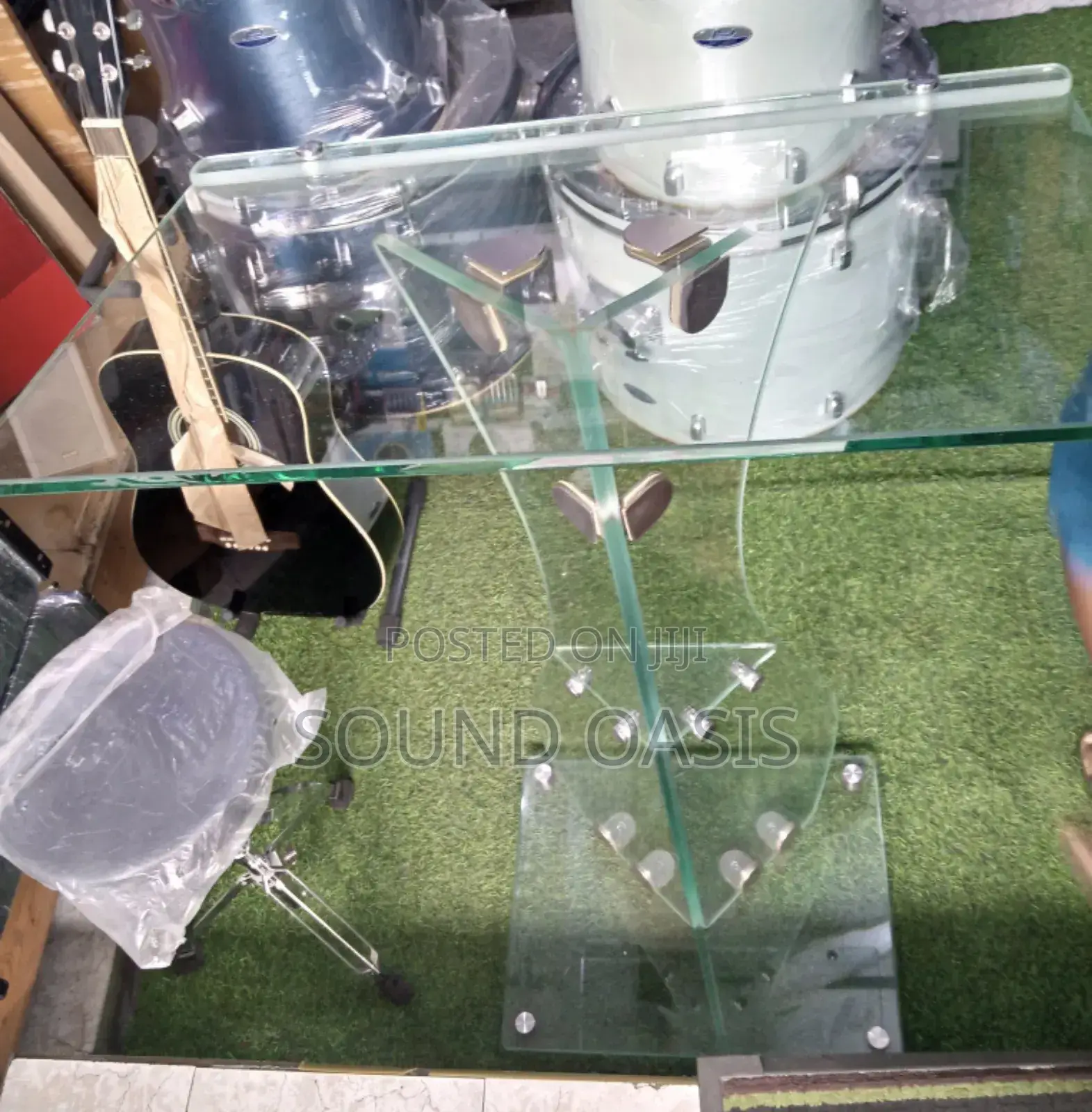 Glass Pulpit (Sleek)