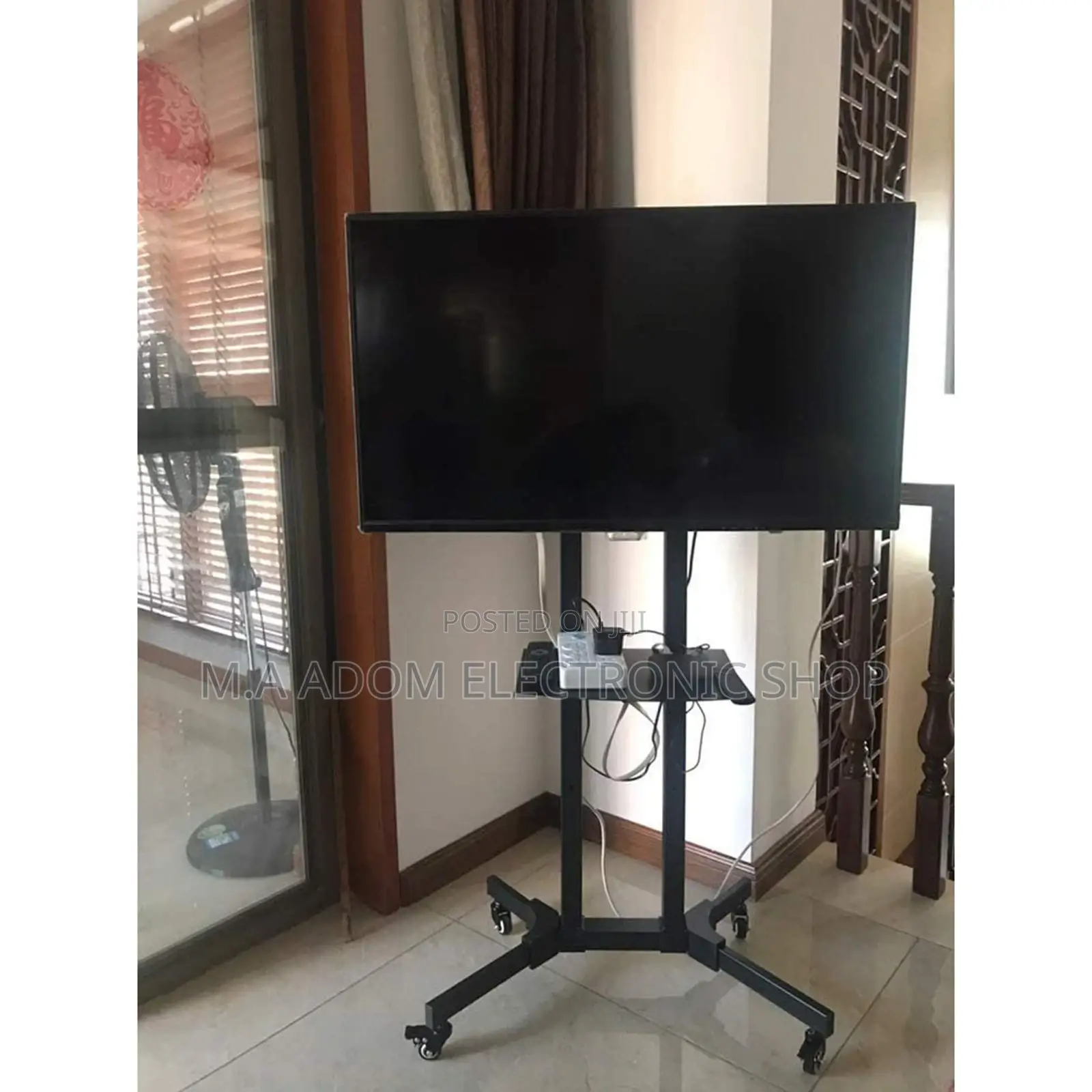Mobile Tv Trolley for the Home,School Office 32”-70”