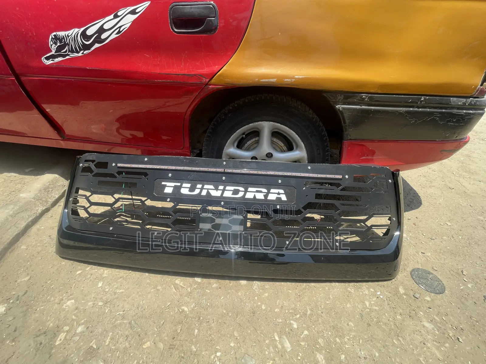 Toyota Tundra 2018,2022 Spec Grille/Shells