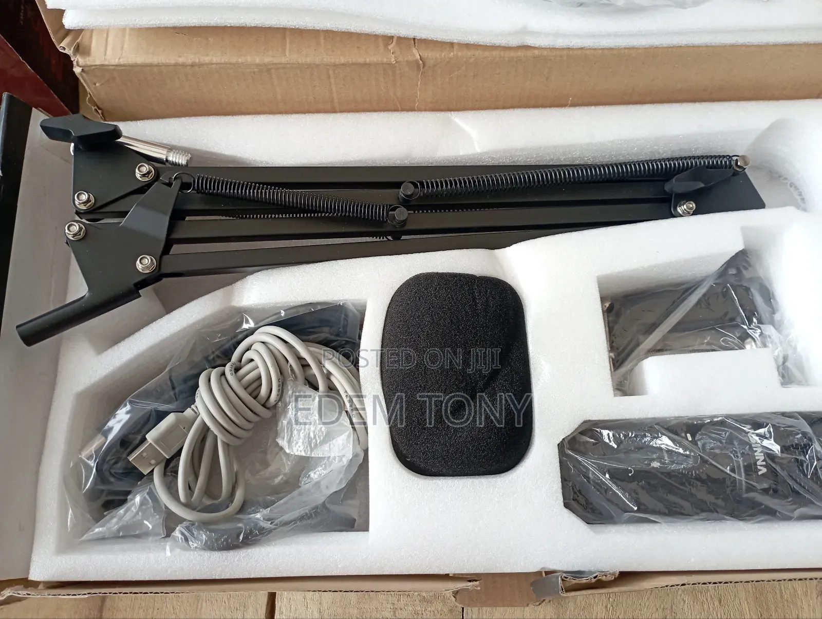 Ansinna Professional Microphone