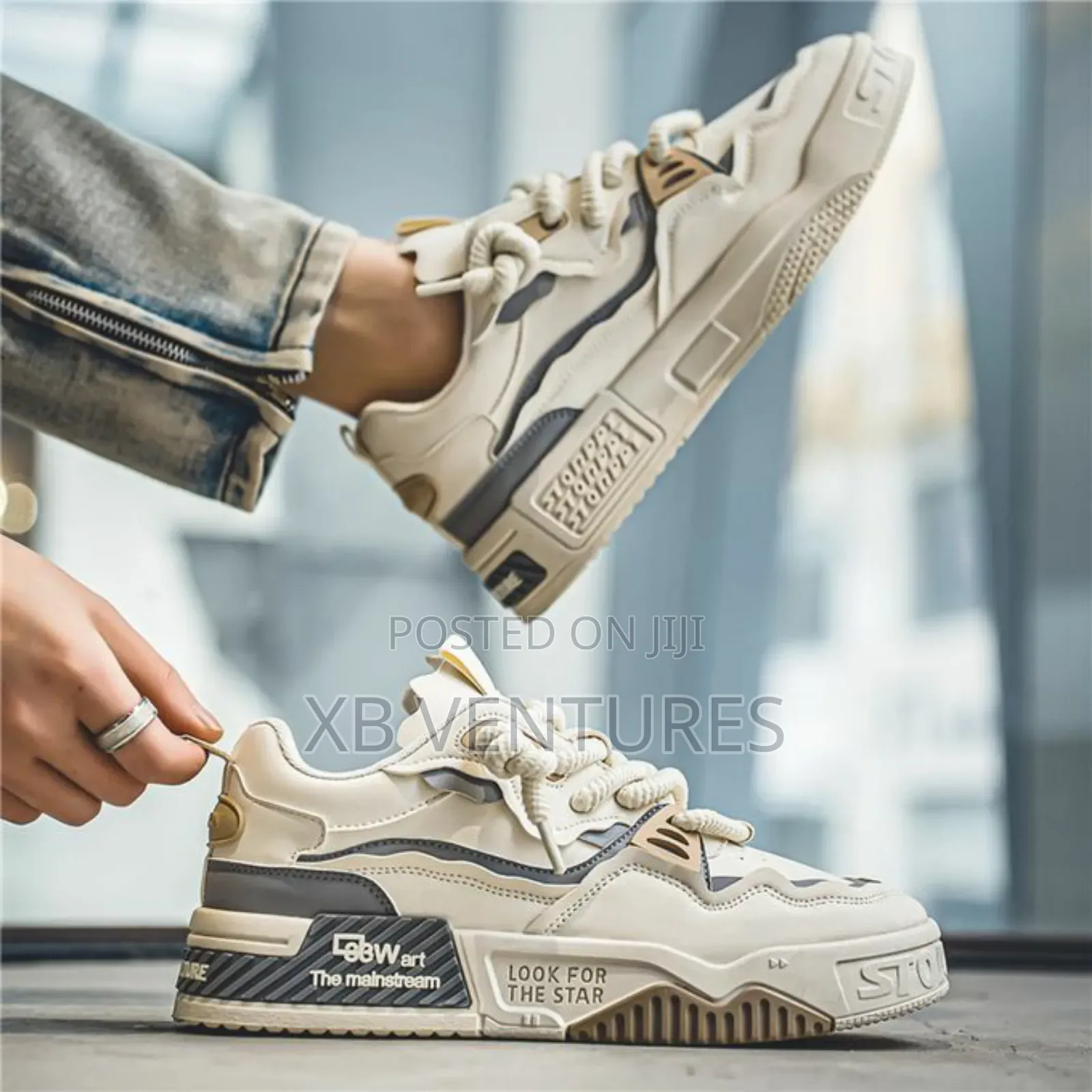 Casual Sneakers