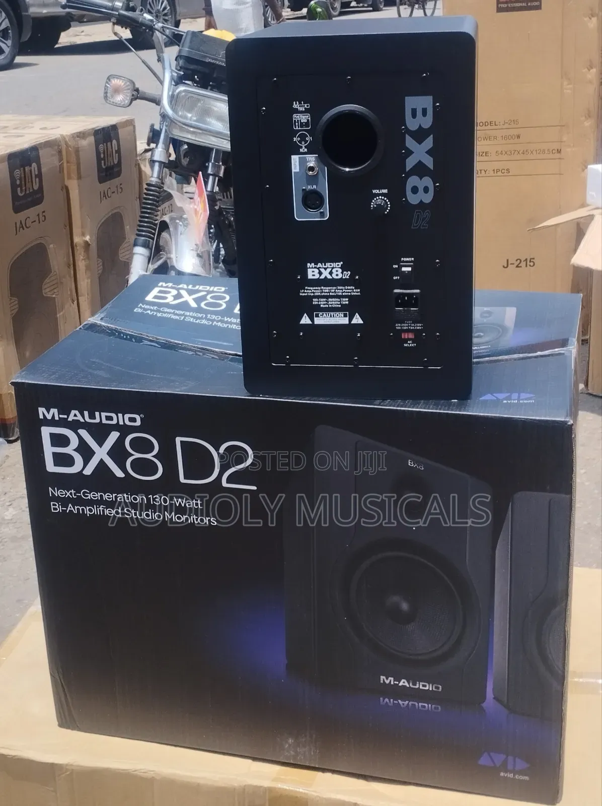 M- Audio 8inches Monitor