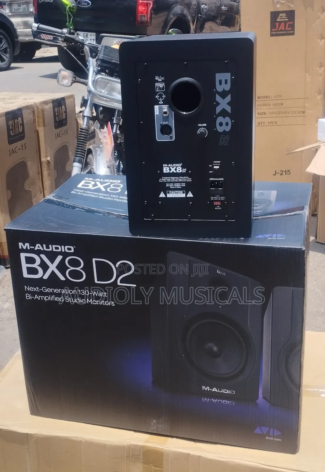 M- Audio 8inches Monitor