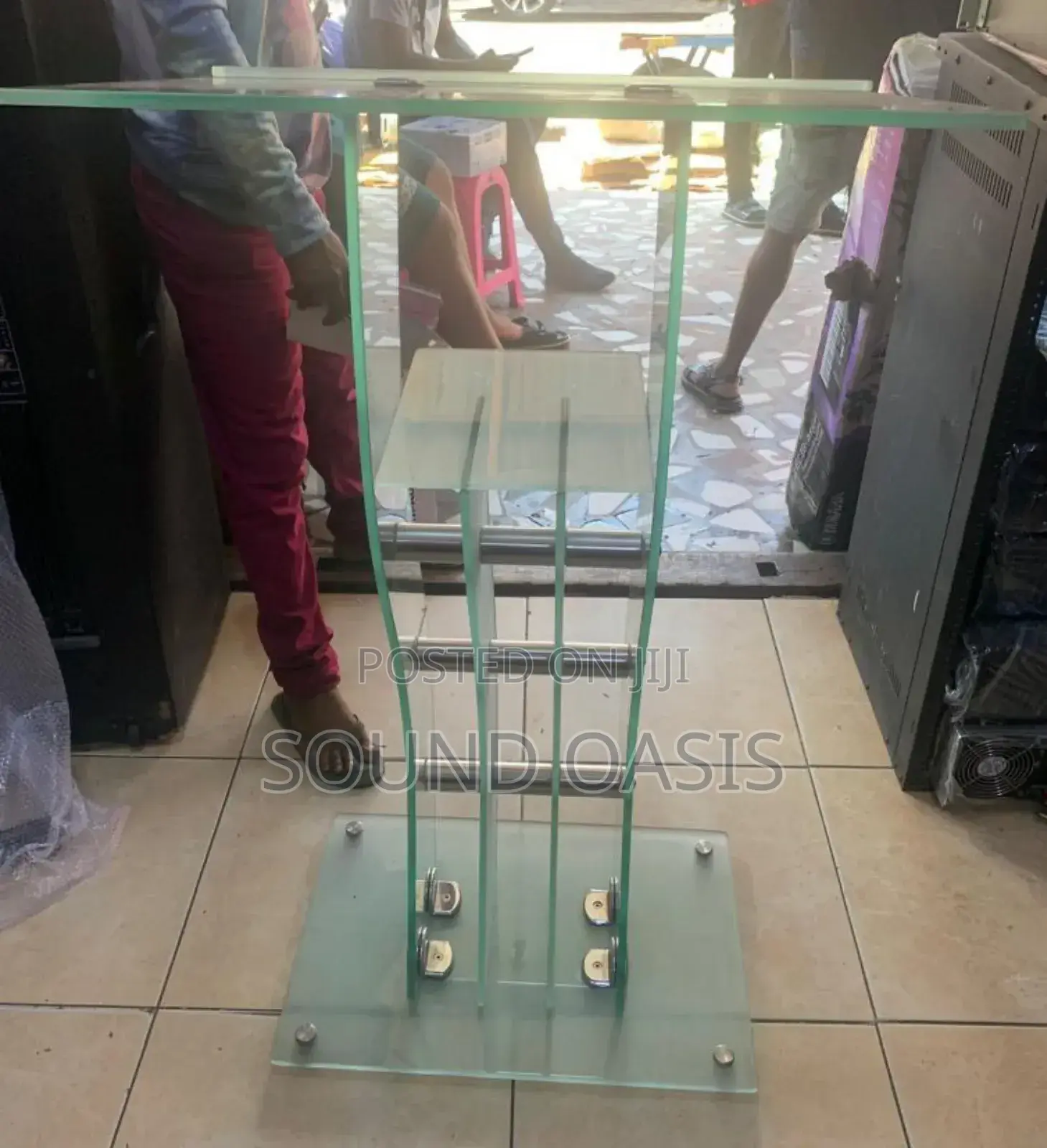 Glass Pulpit Plain