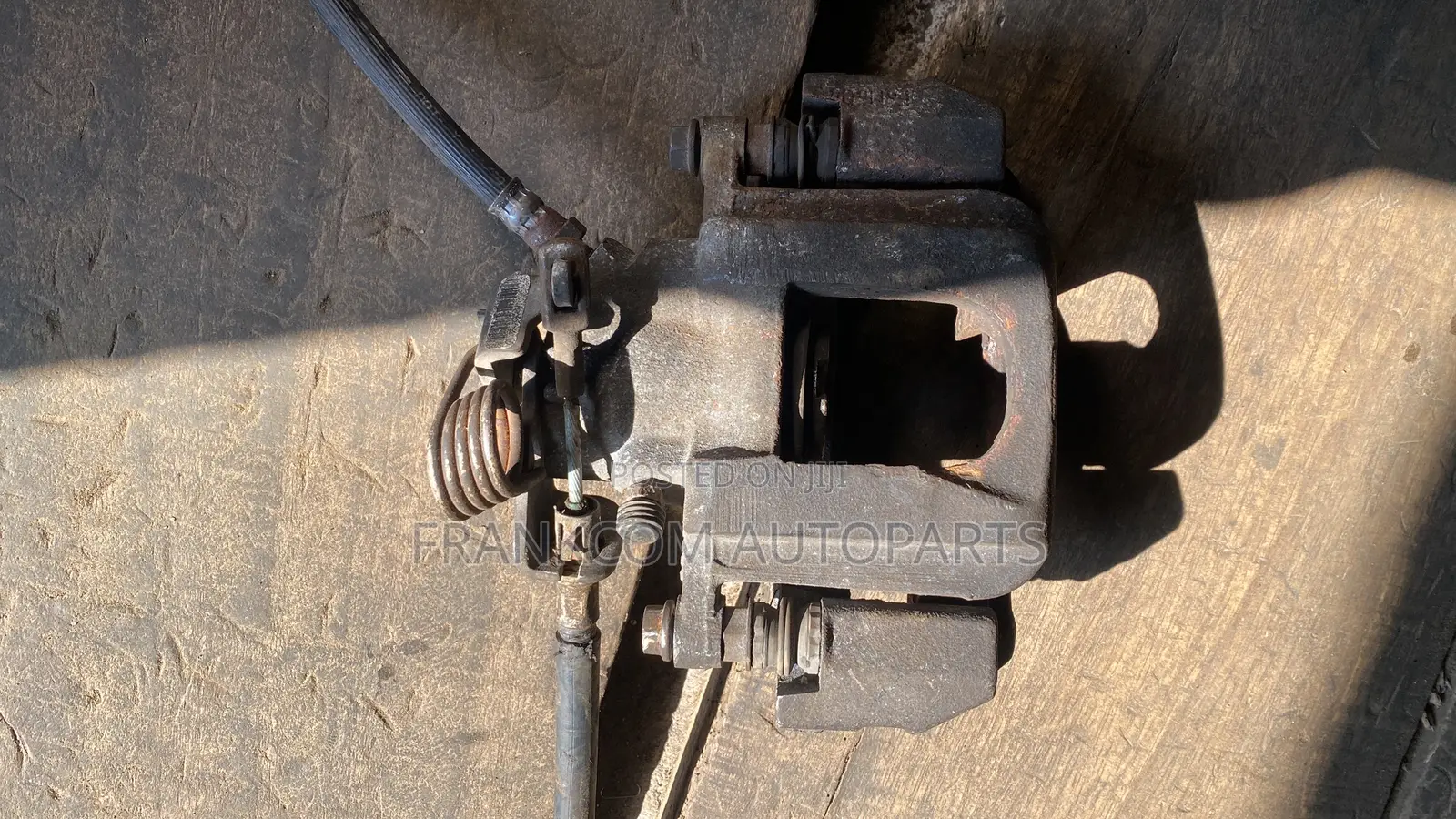 Ford Explorer 2012-2015 Rear Back Caliper