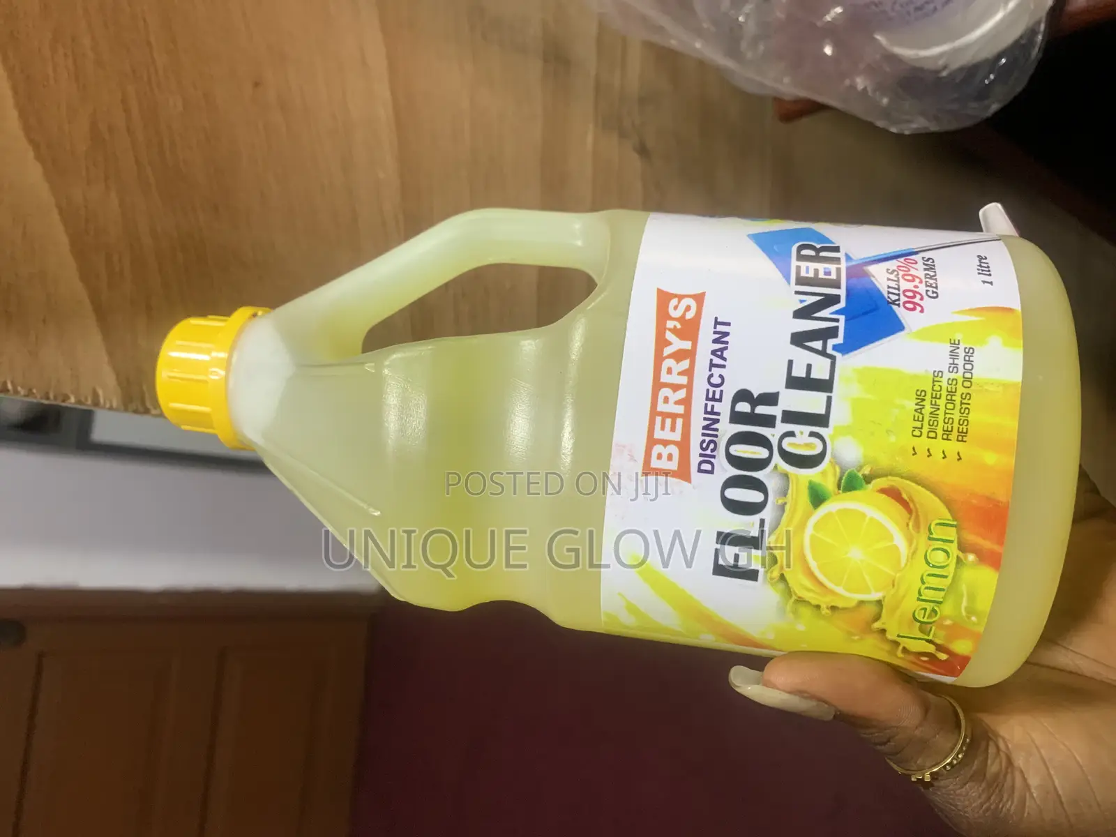 Highly Perfumed Floor Detergent