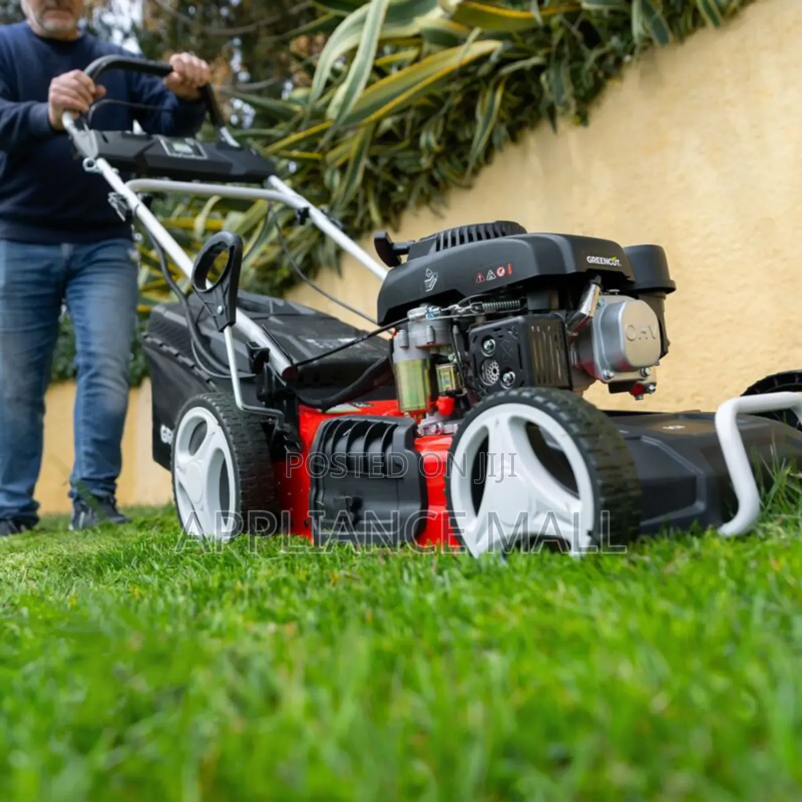 Petrol Self-Propelled Lawnmower GLM770XE