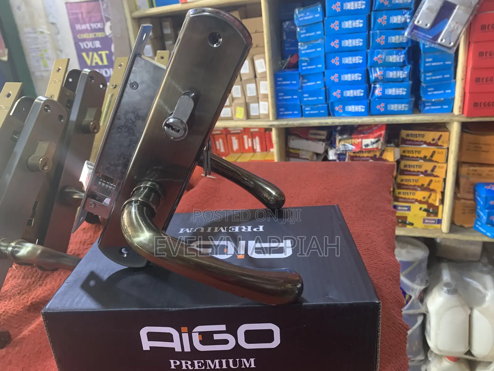 Aigo Small Lock