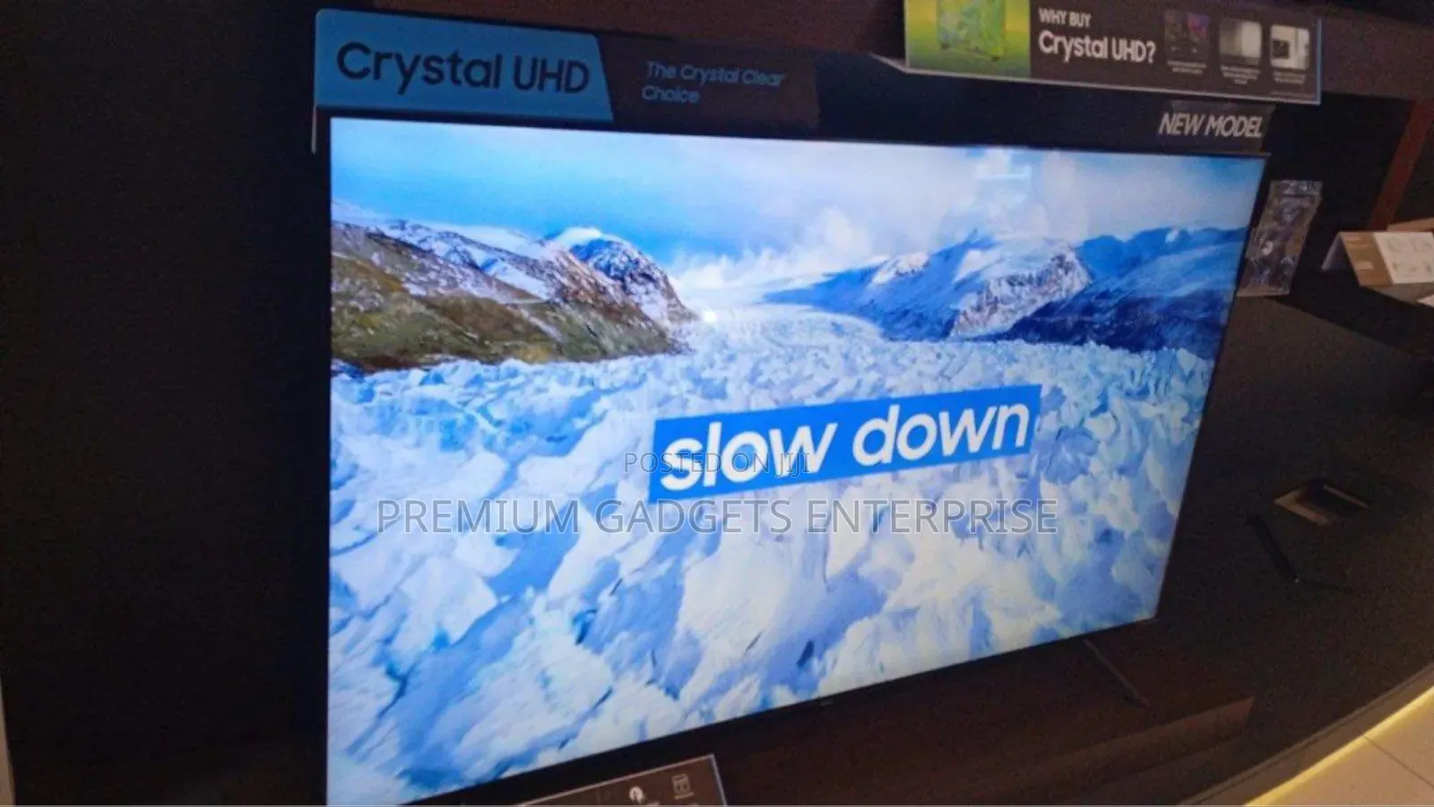 Latest 2024 Samsung 43′′ Crystal UHD Smart TV | 43DU8000