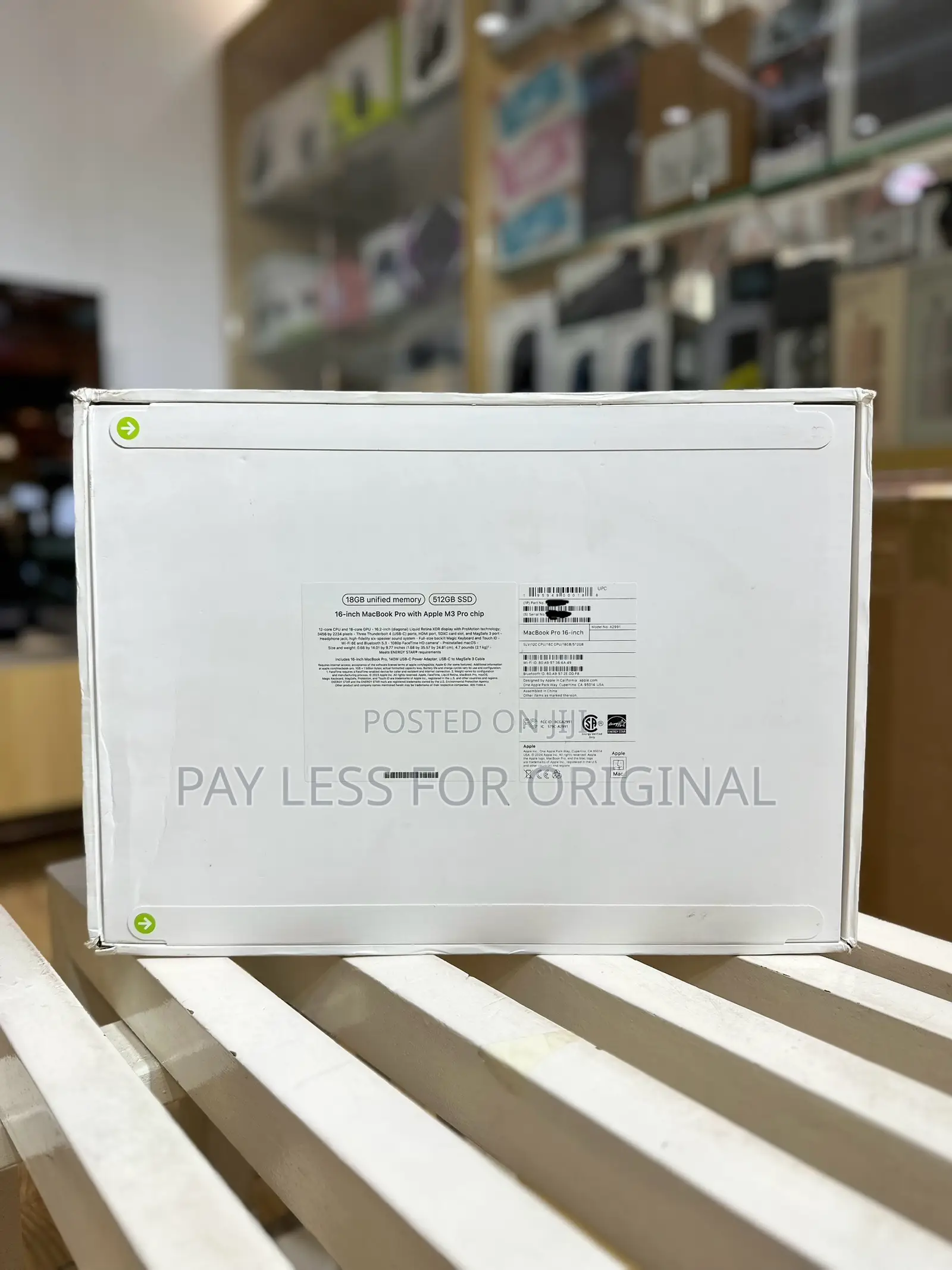 New Apple MacBook Pro 2023 M3 Pro 16-inch 18GB Apple M3 SSD 512GB