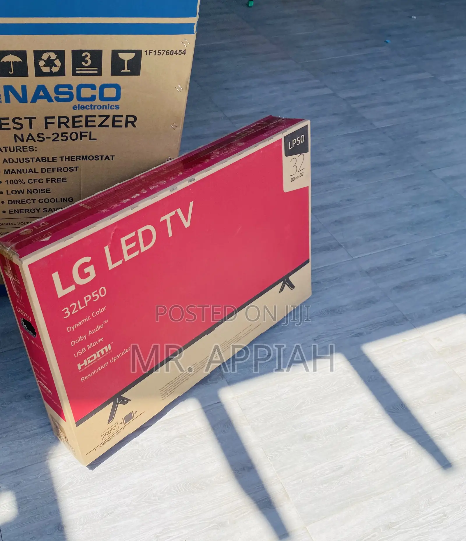 Buy Durable LG 32LM550 32 Inch HD Television(Black).