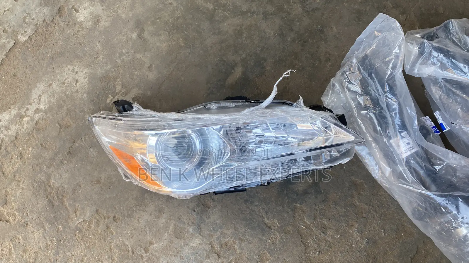 Toyota Camry 2015 Headlight