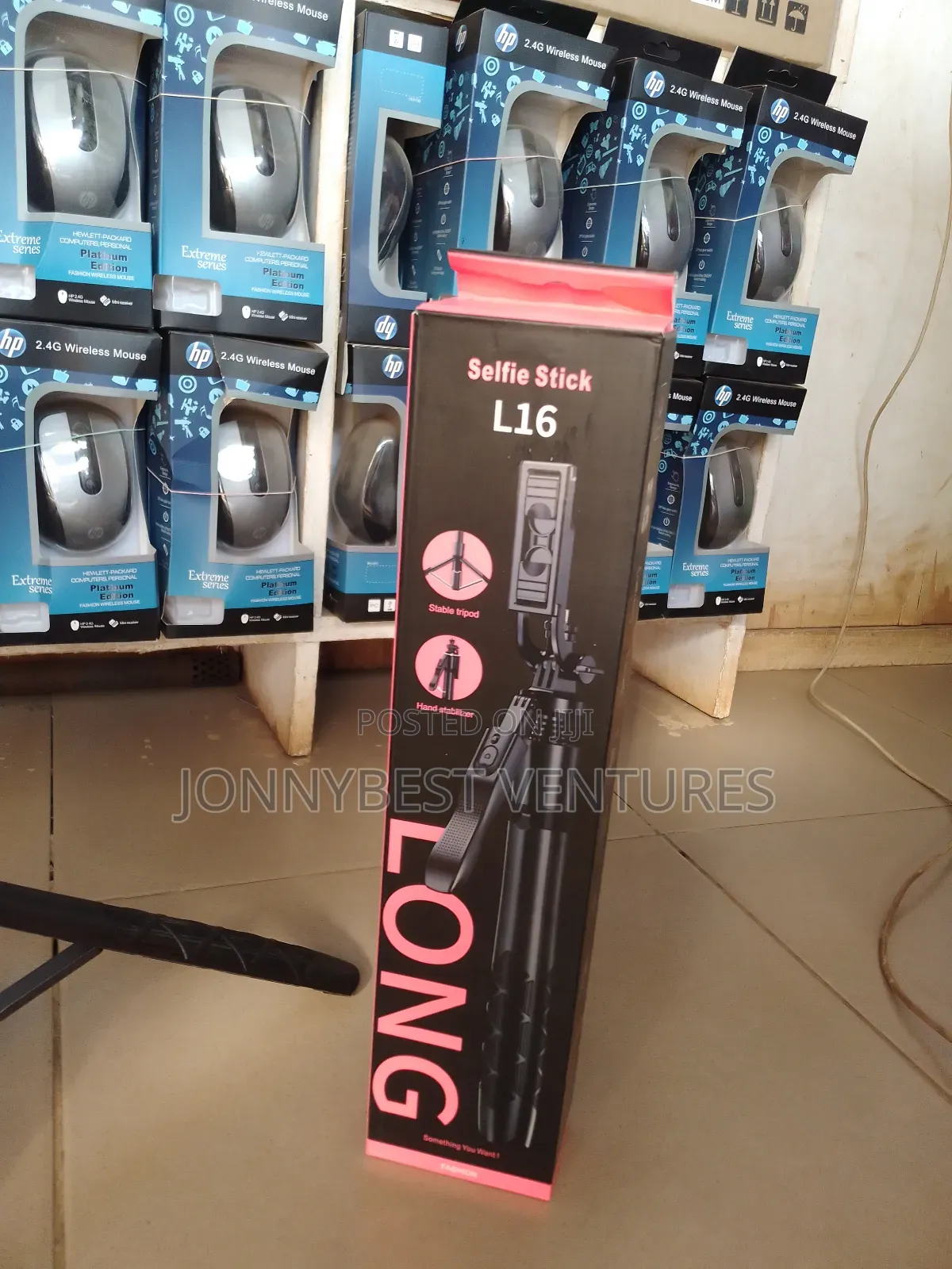 Brand New L16 Selfie Stick Phone Stand