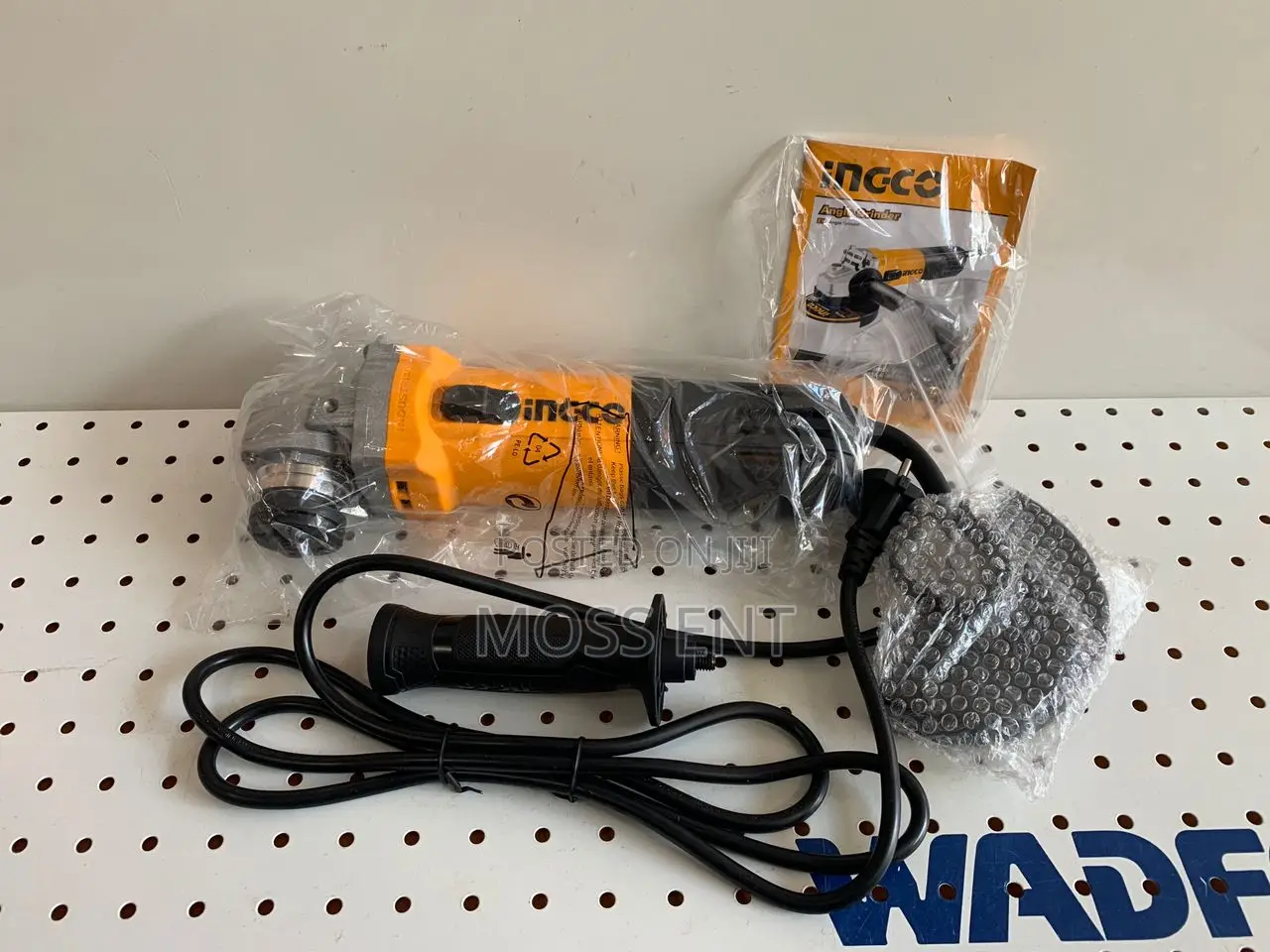 Angle Grinder 1300w - Ag130018
