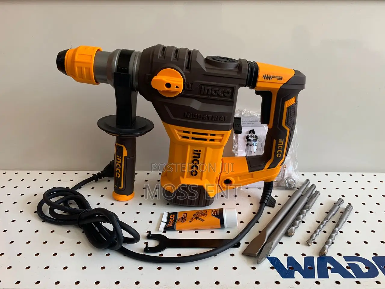 Rotary Hammer 1500w + Accessories - Rh150028