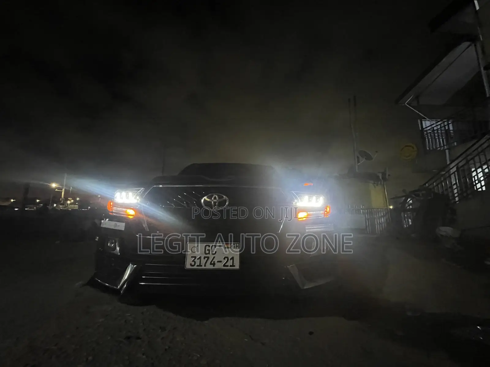 Toyota Land Cruiser Headlights Top Quality