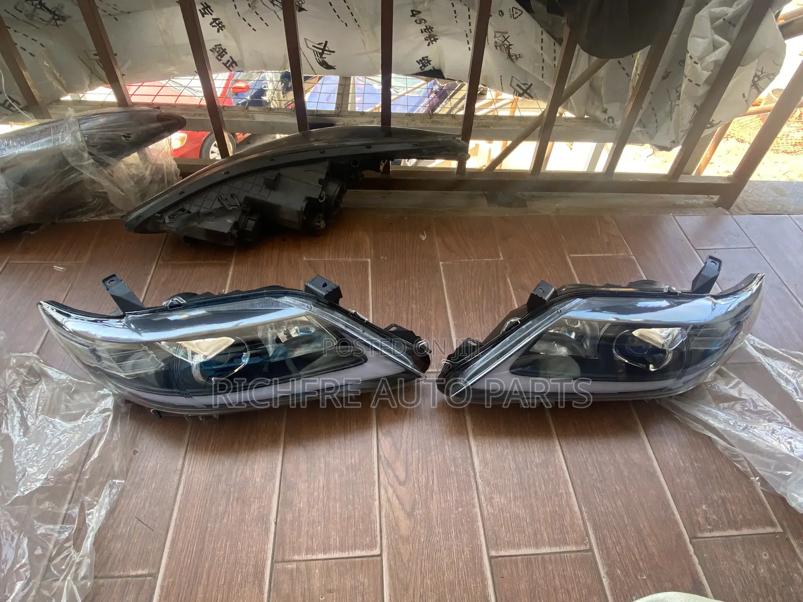 Toyota Camry 2010/2012 Headlight Spec LED