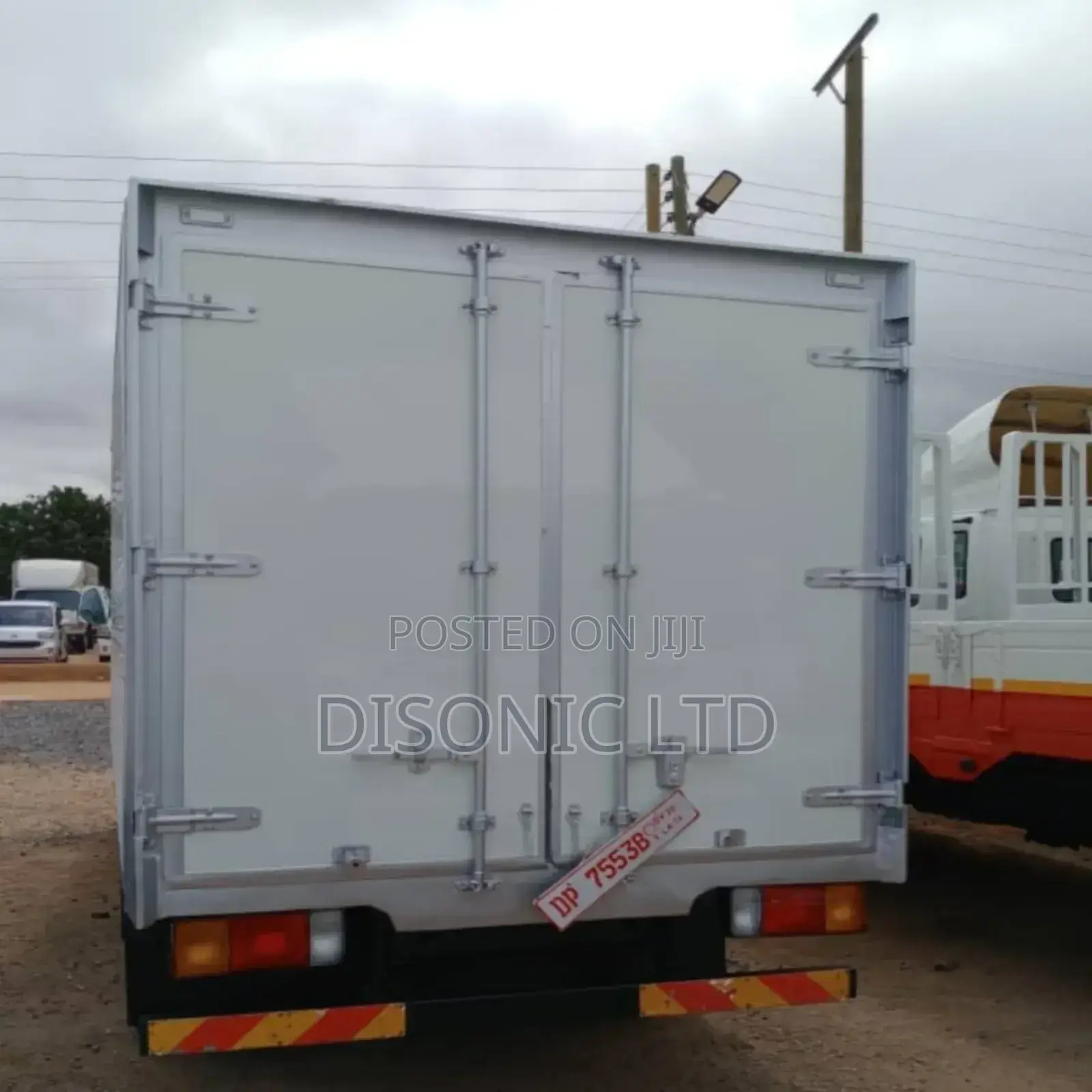 Hyundai Porter II 2004 White