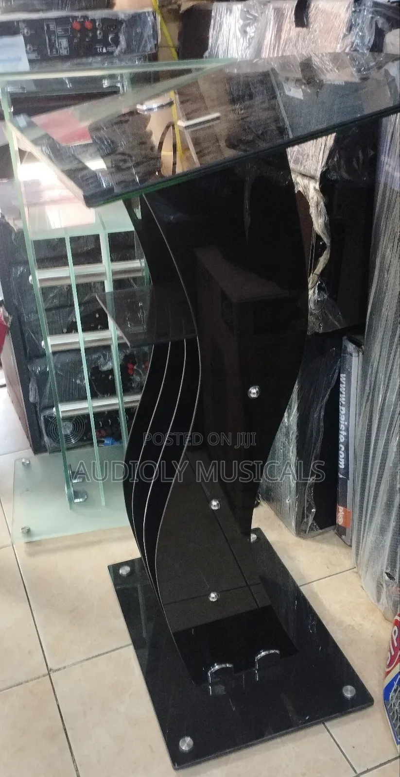 Classic Glass Pulpit