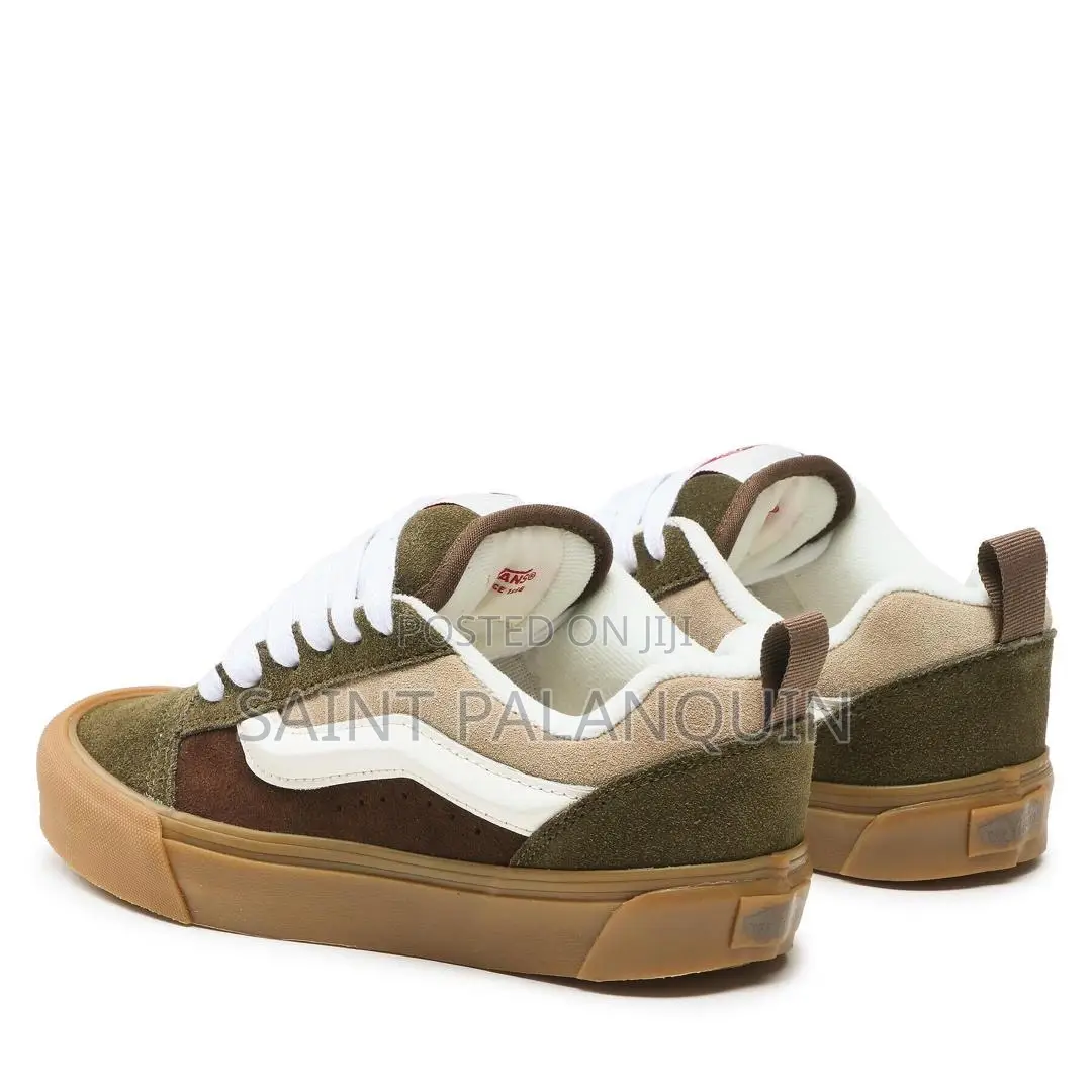 Vans Knu Skool